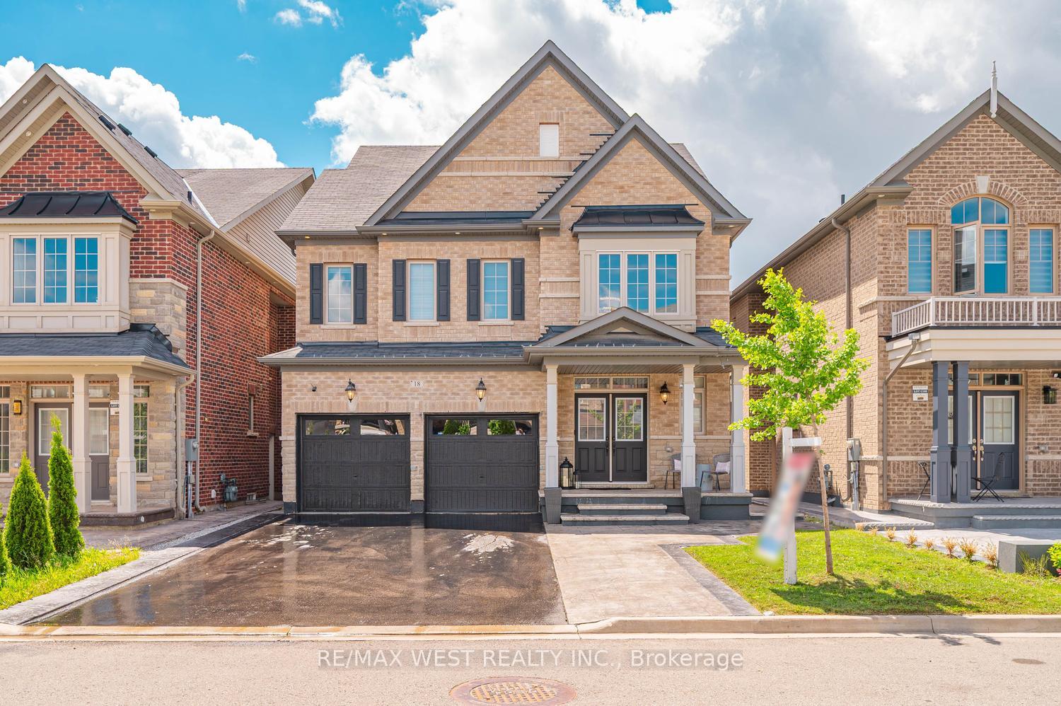 18 Boone Crescent, Vaughan, ON L4H 4V1