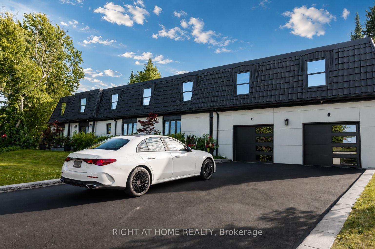 6 Ladyslipper Court N, Markham, ON L3T 2S4