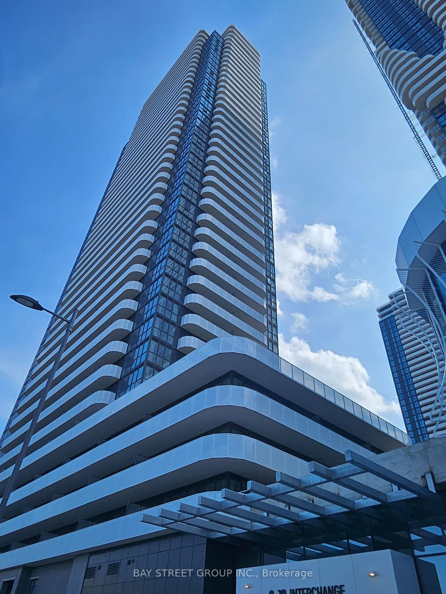 28 Interchange Way 1611, Vaughan, ON L4K 0P8