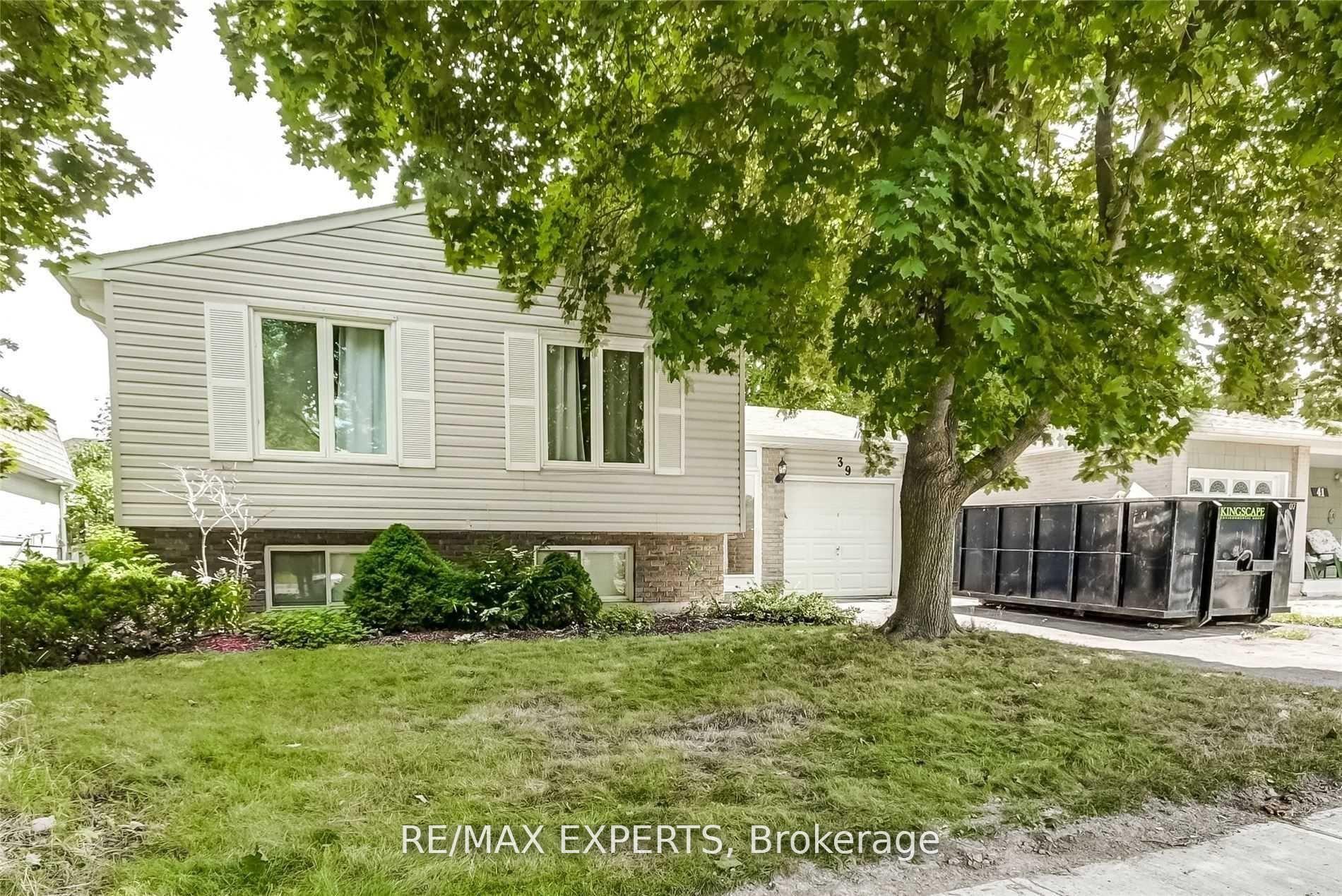 39 The Boulevard Lower, New Tecumseth, ON L0G 1W0