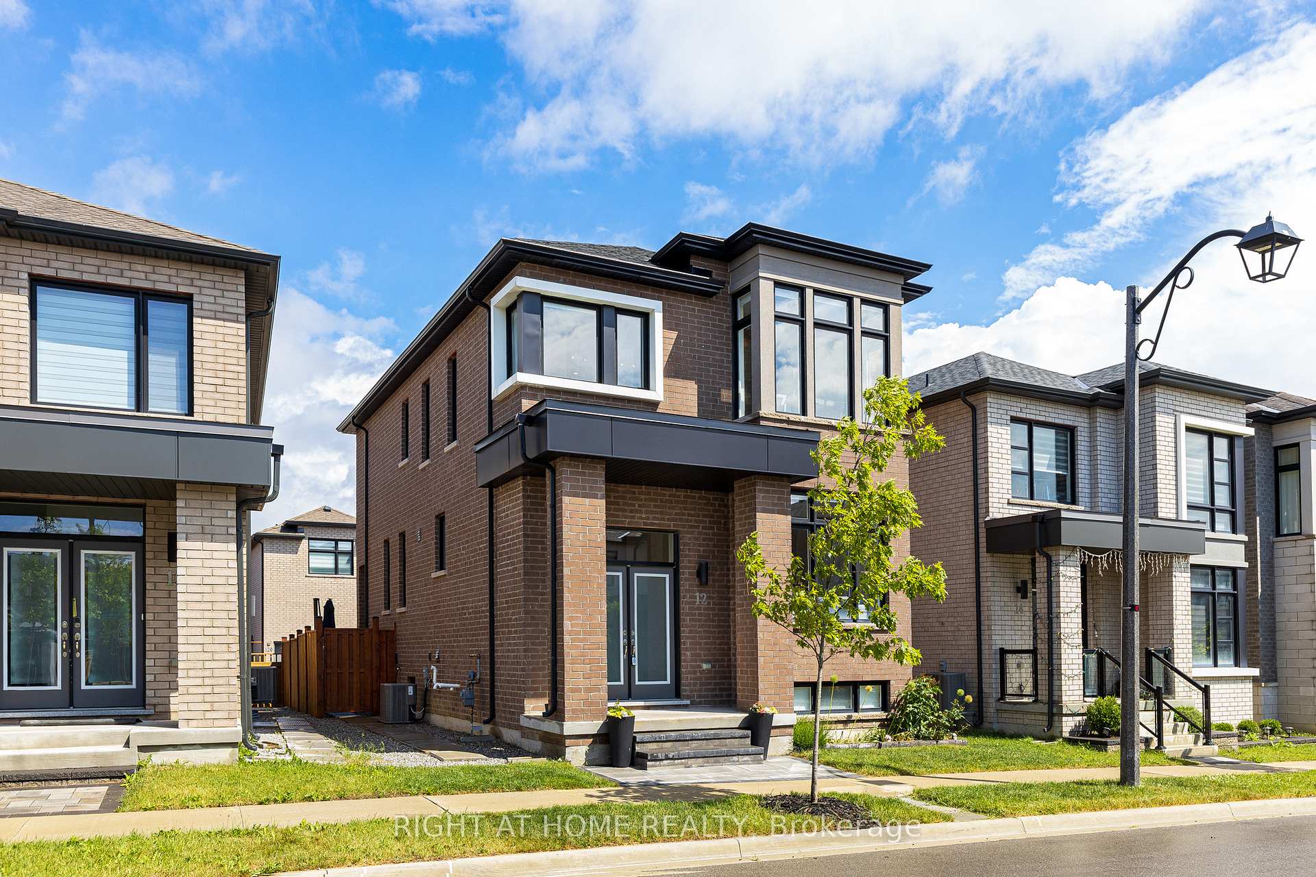 12 Sam Priestley Avenue, Markham, ON L6B 1P1