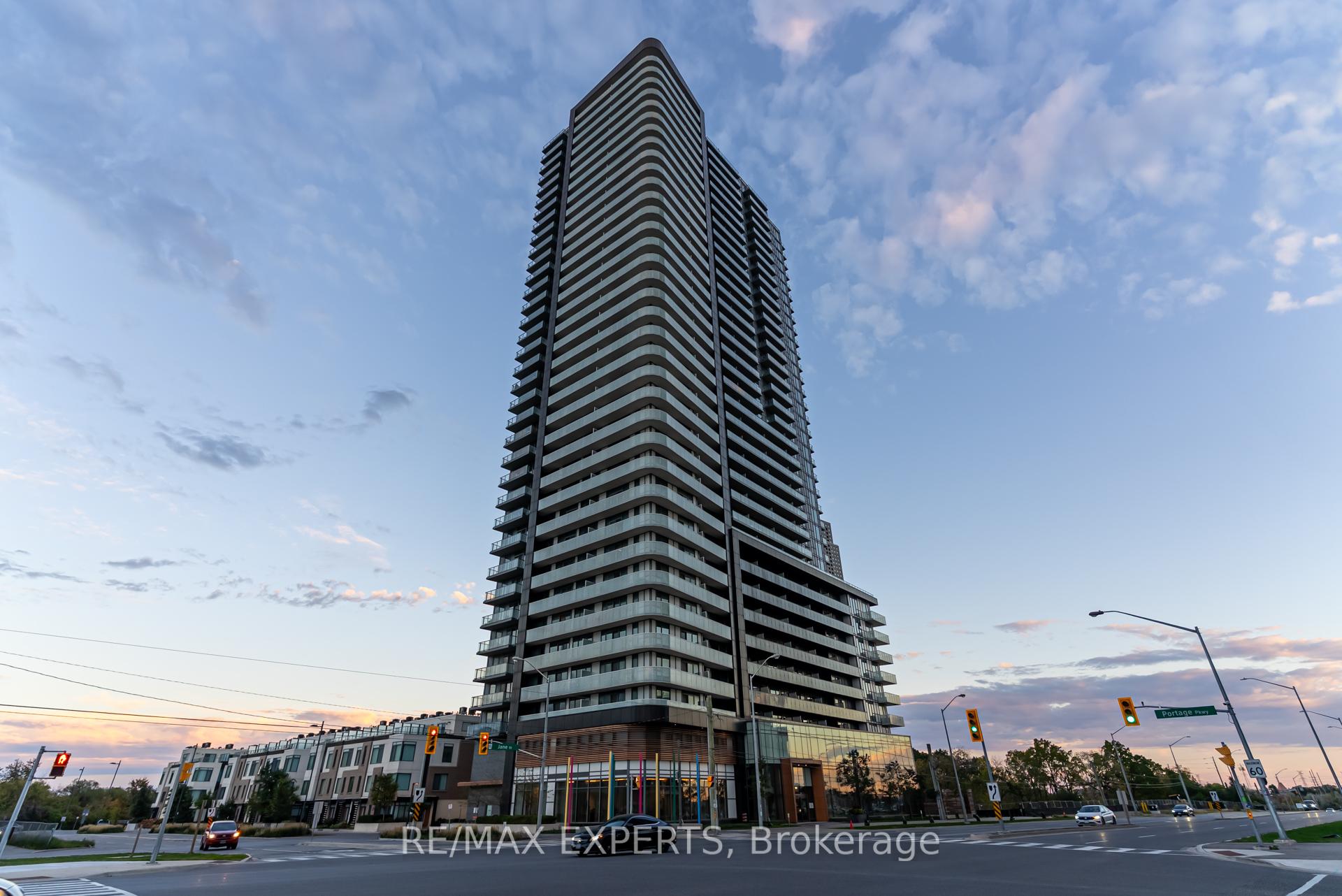 7895 Jane Street 2106, Vaughan, ON L4K 0K2