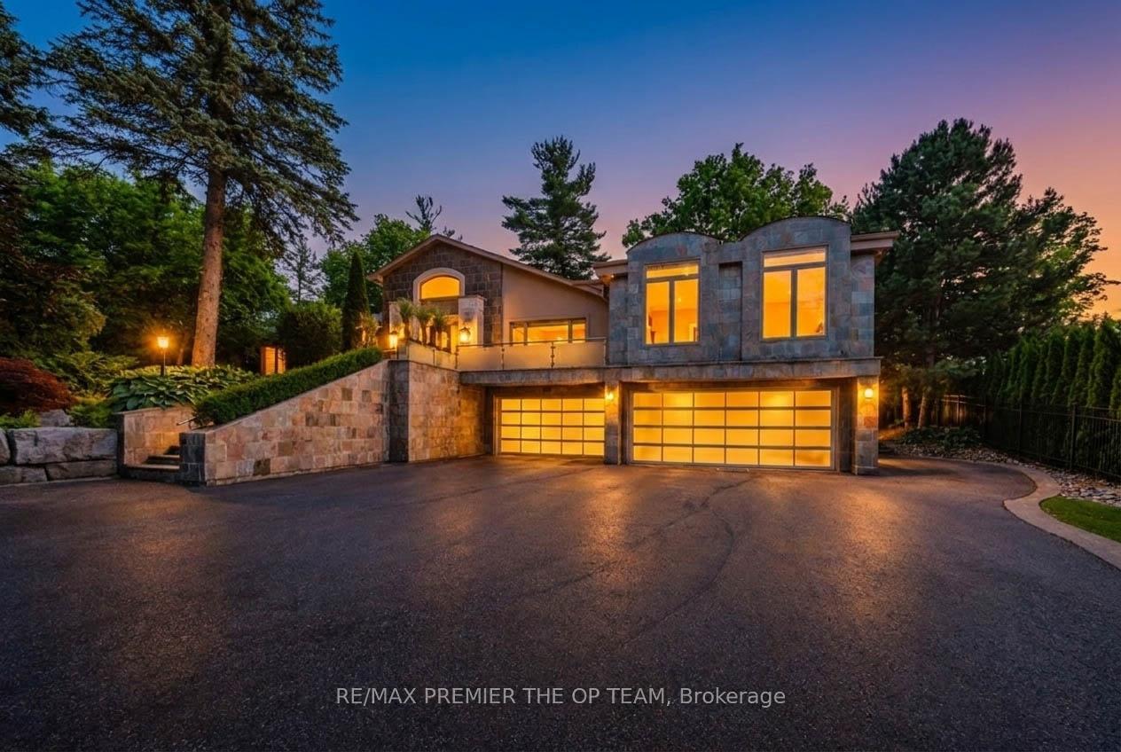 66 Clubhouse Road, Vaughan, ON L4L 2W2