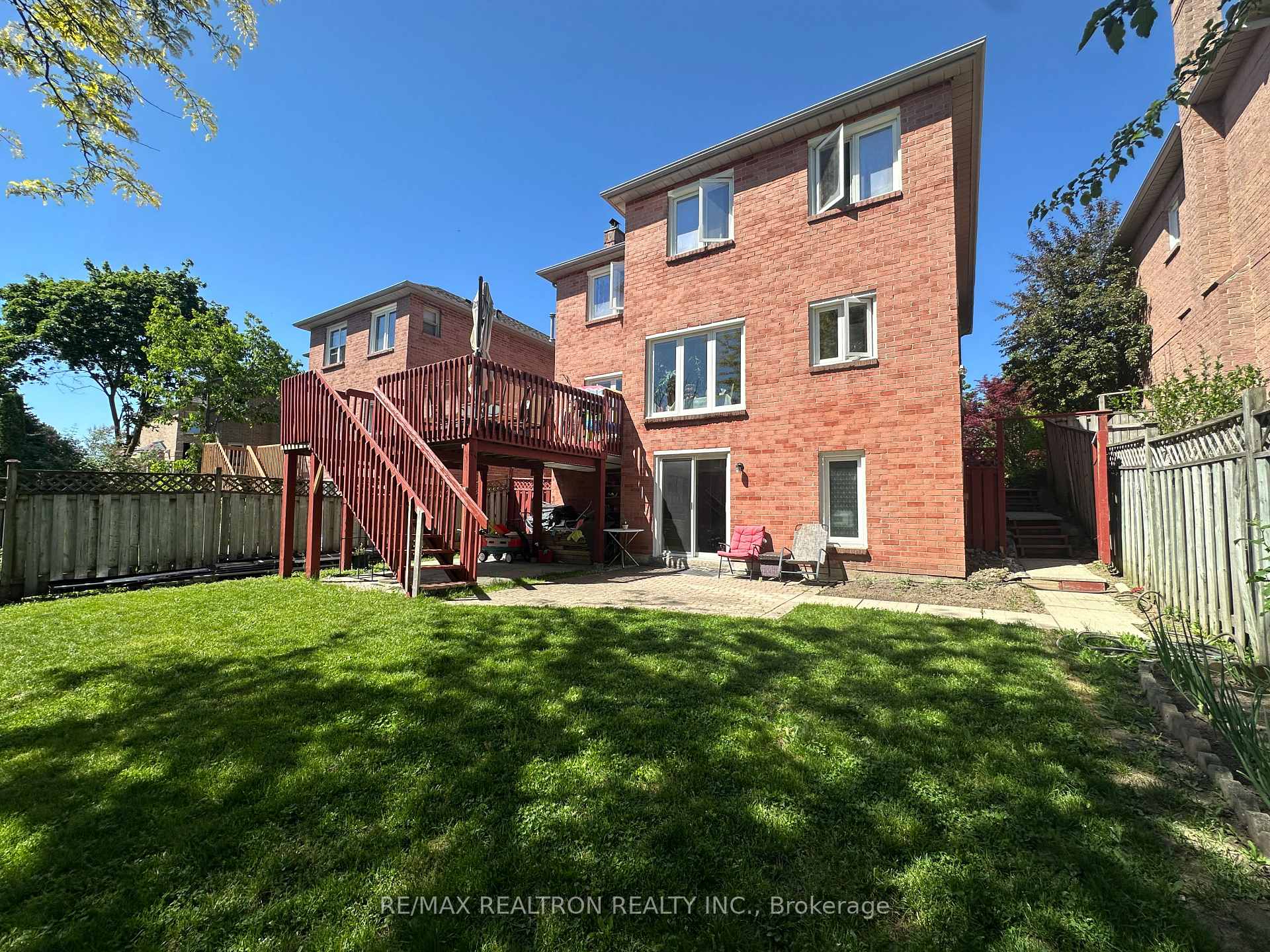 9 Captain Francis Drive Bsmt, Markham, ON L3R 9C7