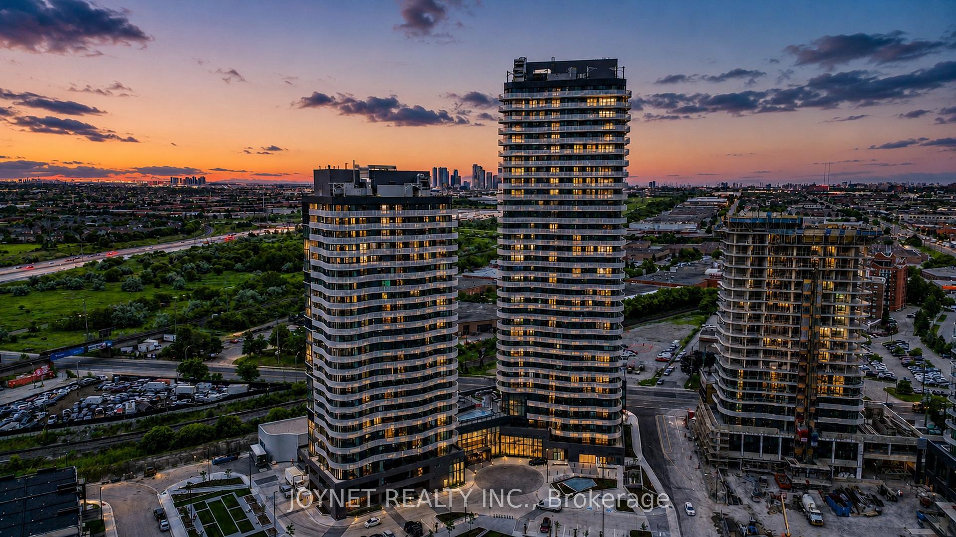 10 Flavelle Trail 1004, Vaughan, ON L4L 1V8