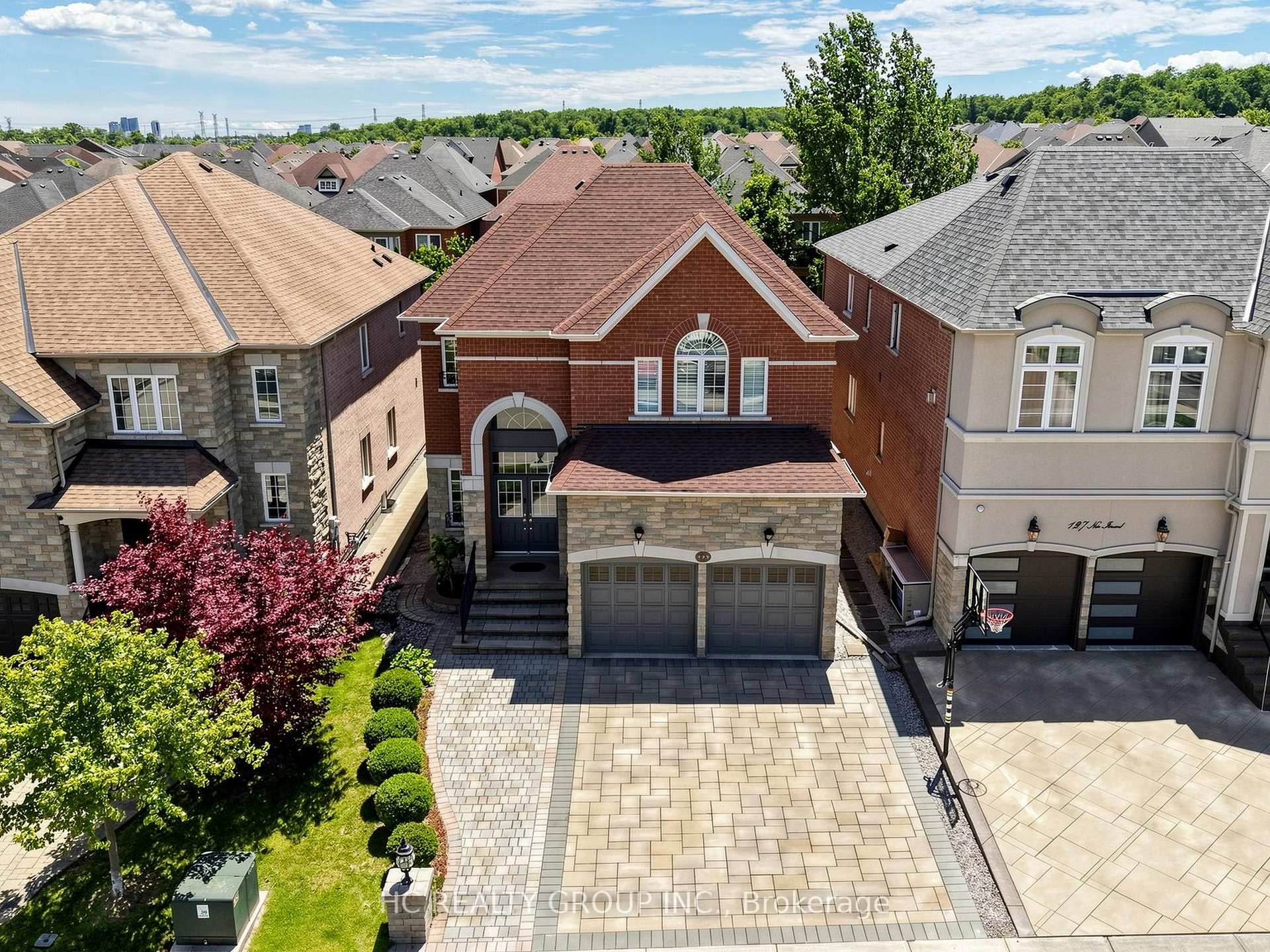 123 Ner Israel Drive, Vaughan, ON L4J 9L1