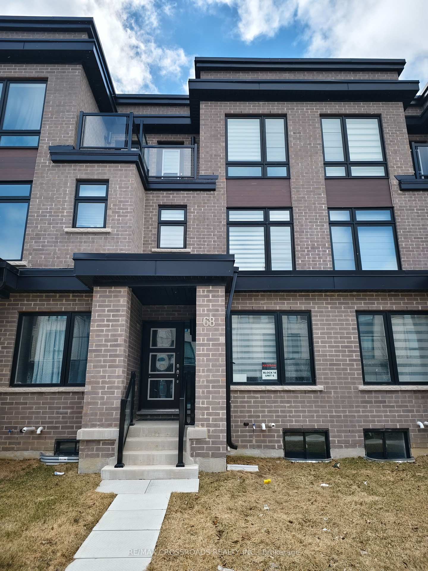 68 Stauffer Crescent, Markham, ON L6B 1R1