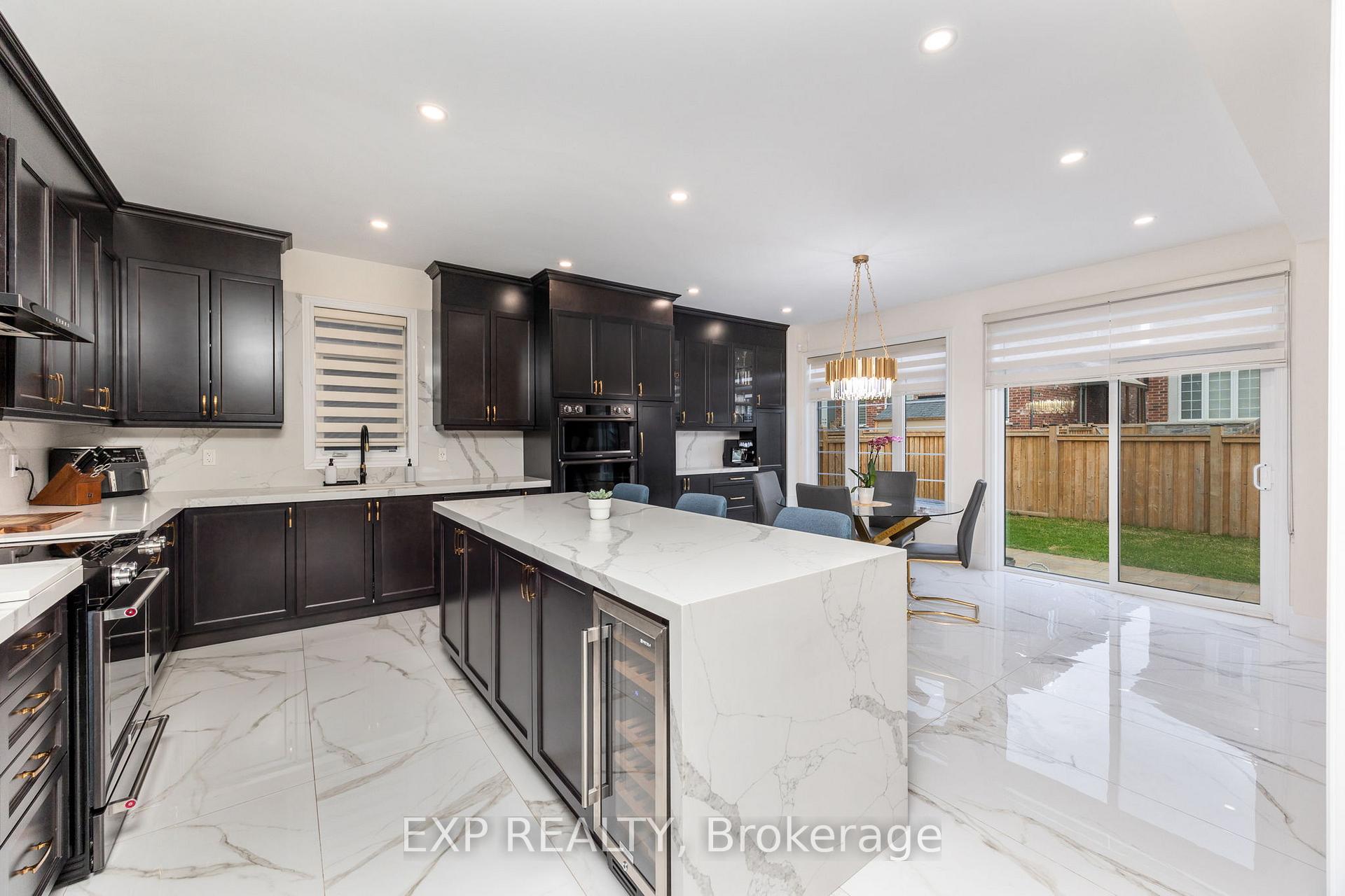 2300 Lozenby Street, Innisfil, ON L9S 0M8