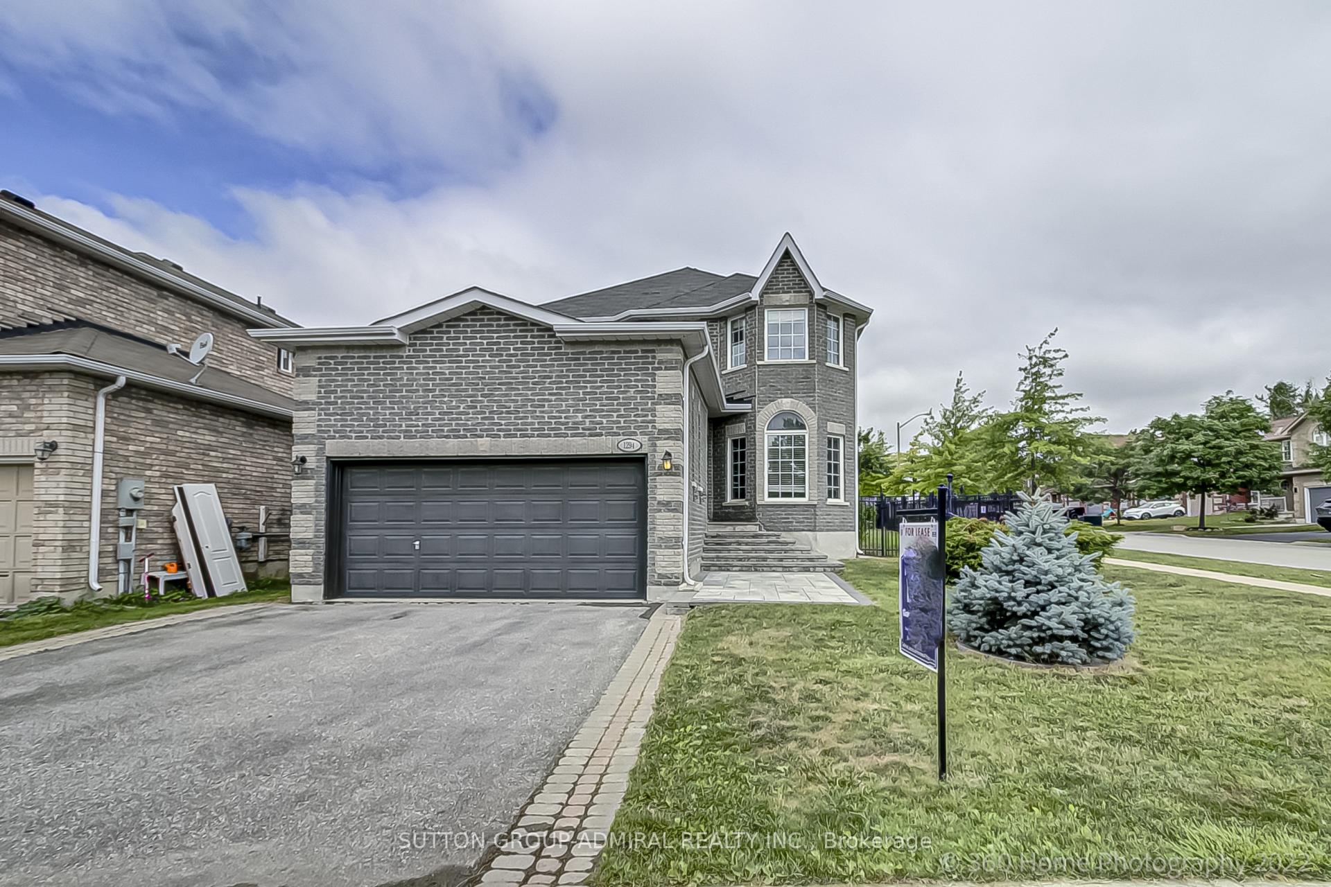 1294 Corm Street, Innisfil, ON L9S 0B6
