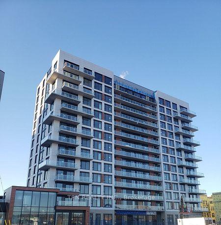 2 David Eyer Road 233, Richmond Hill, ON L4S 0N6