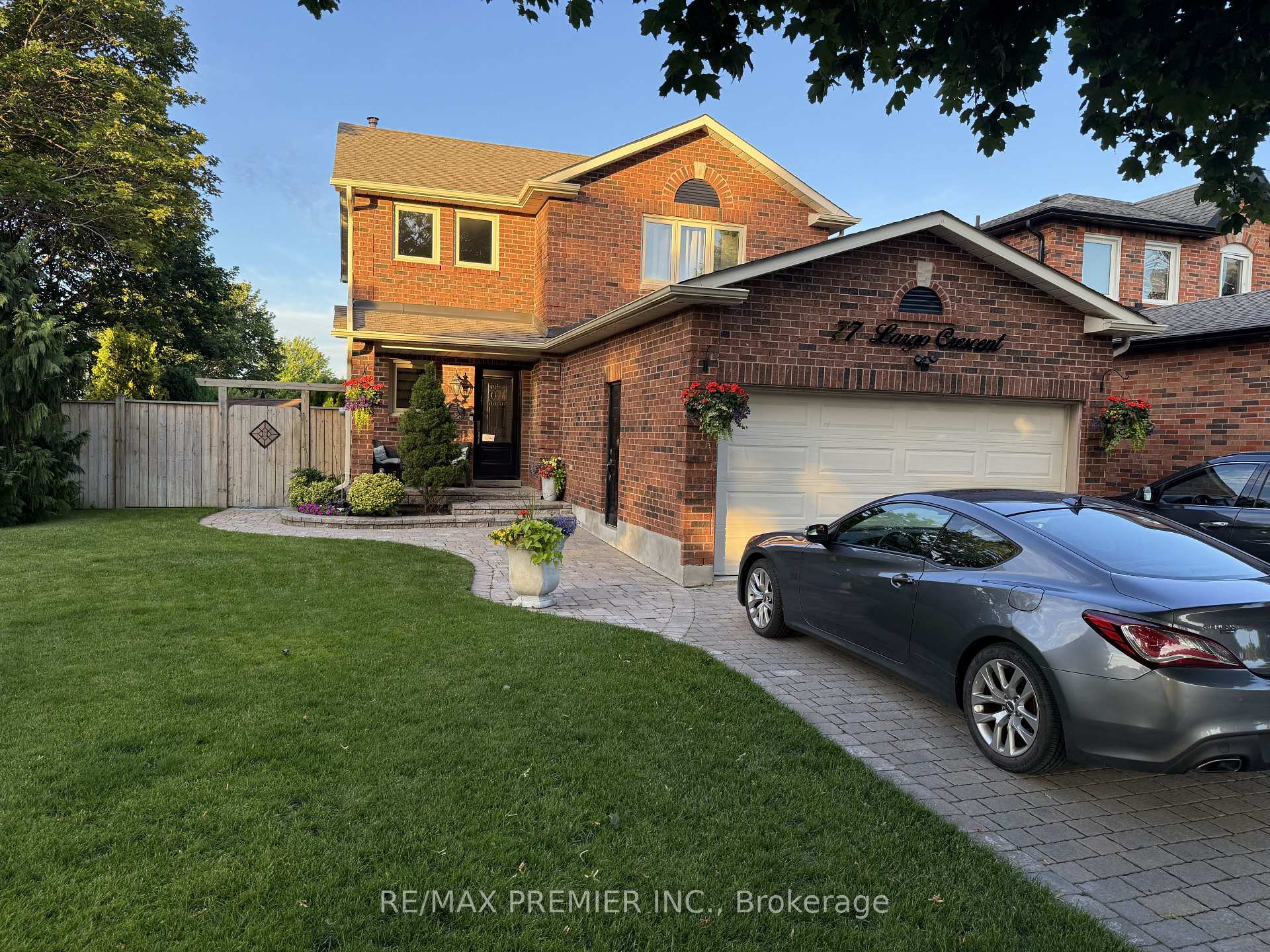 77 Largo Crescent LOWER, Vaughan, ON L6A 1M9