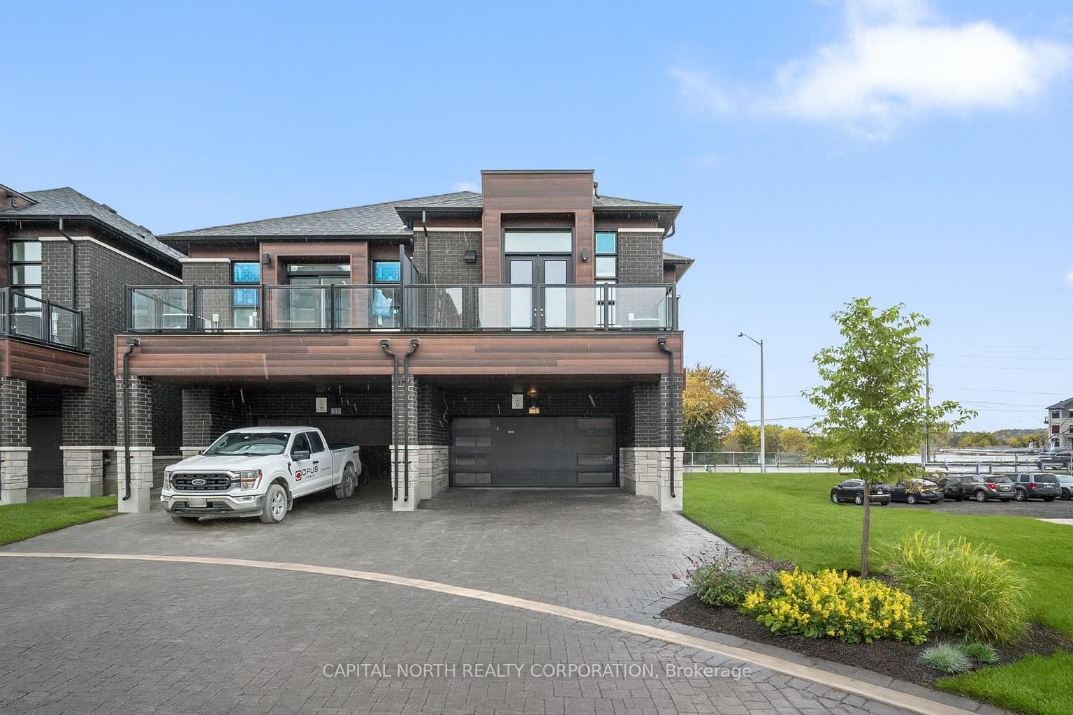 21 Harold Wilson Lane 2, Richmond Hill, ON L4S 1N5