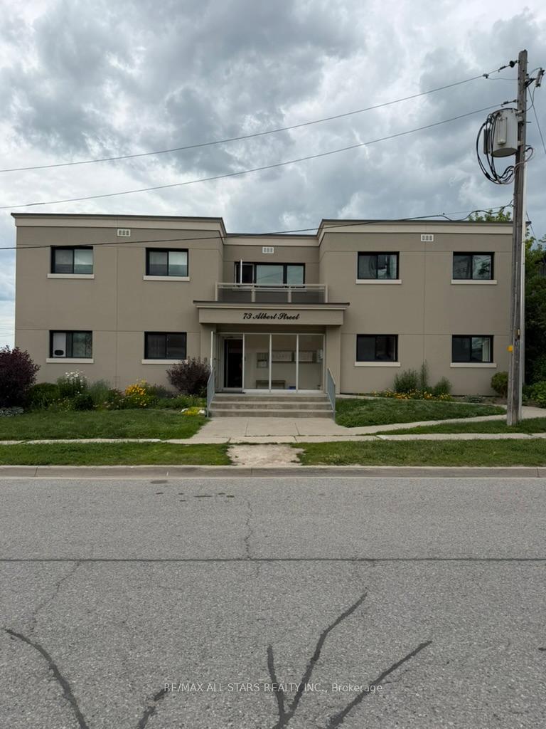 73 Albert Street 8, Uxbridge, ON L9P 1E4