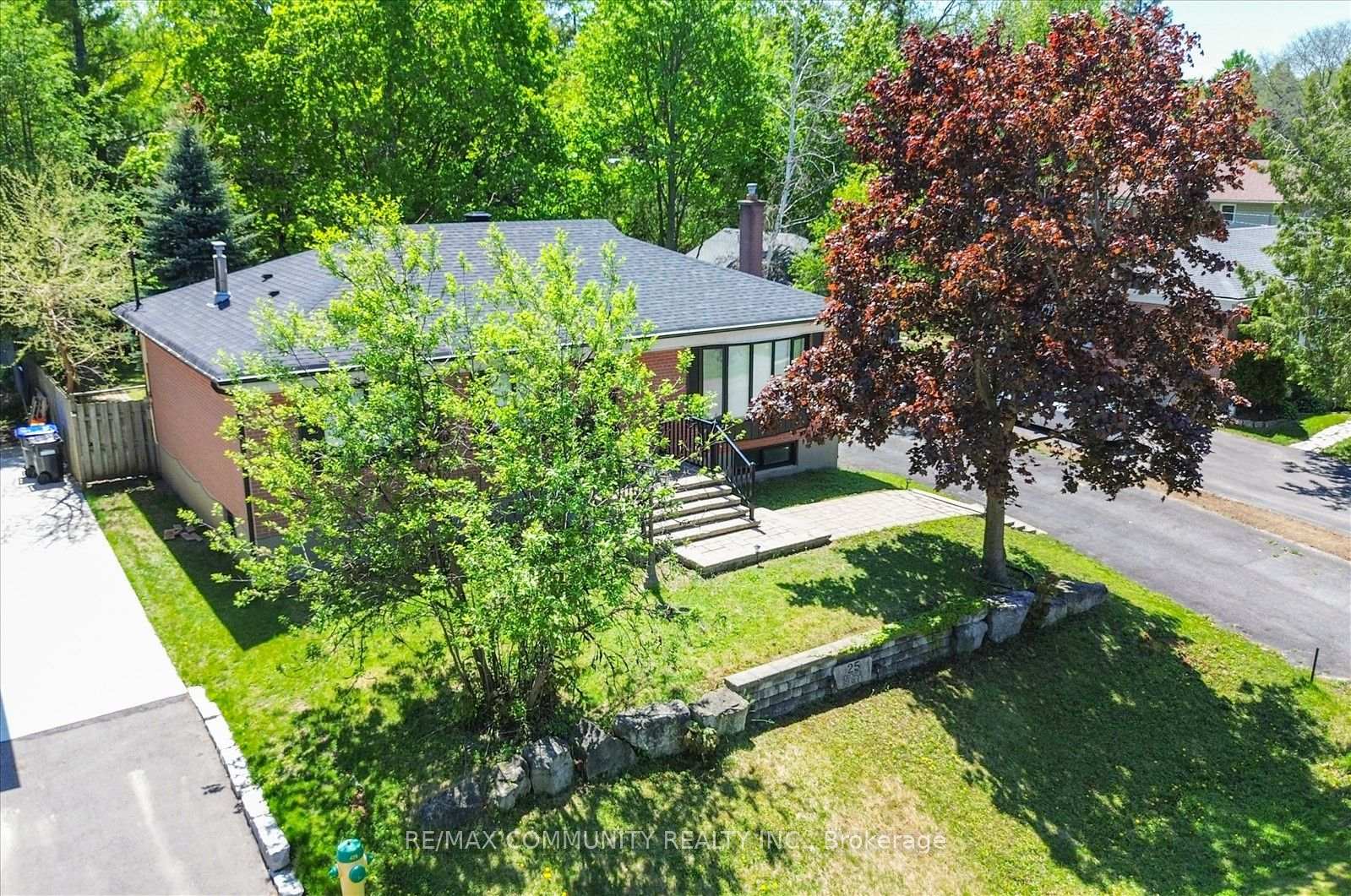 25 George Street, New Tecumseth — photo 4 of 5
