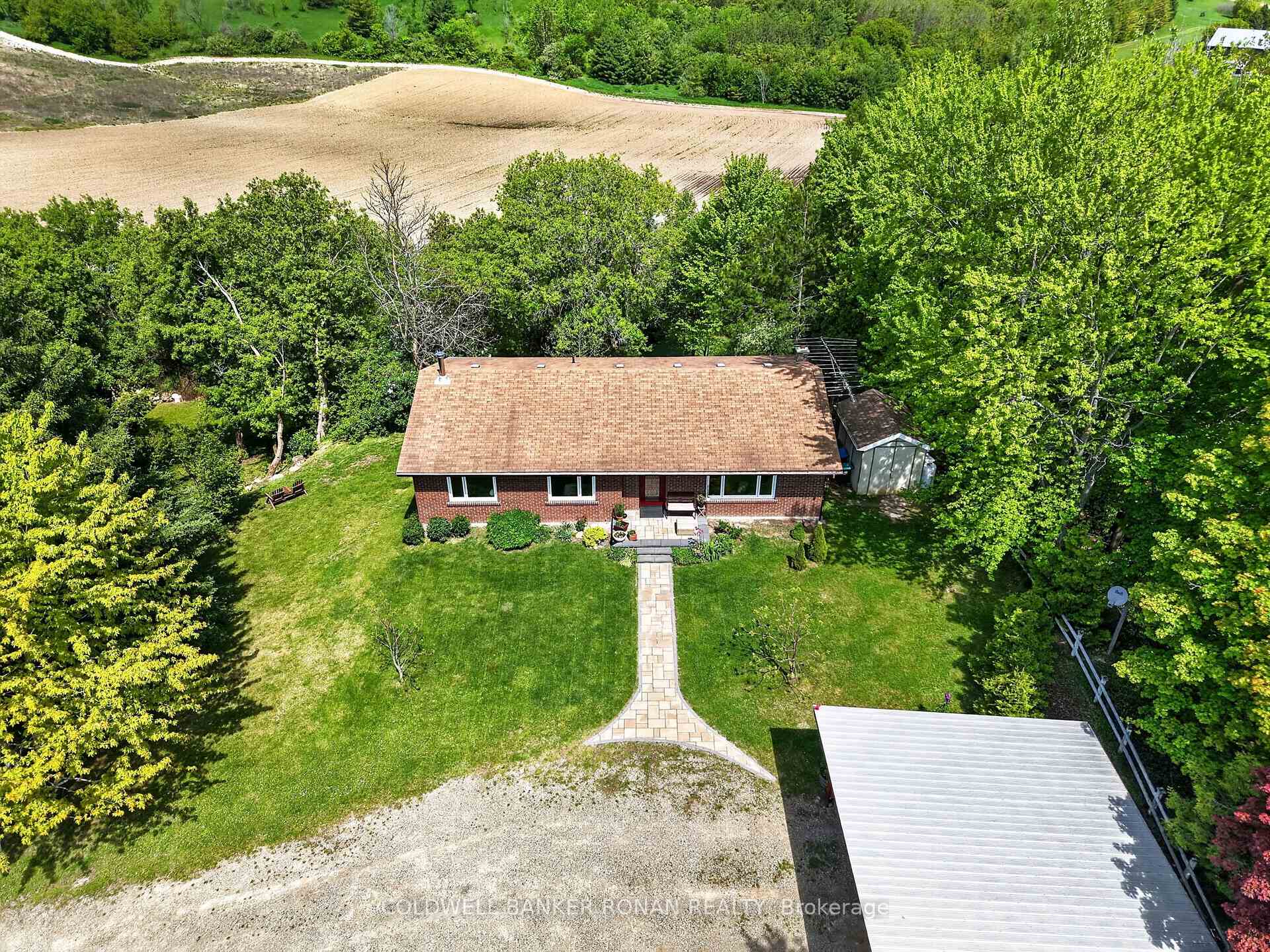 6976 2nd Line, New Tecumseth, ON L0G 1W0 — New Tecumseth, Ontario