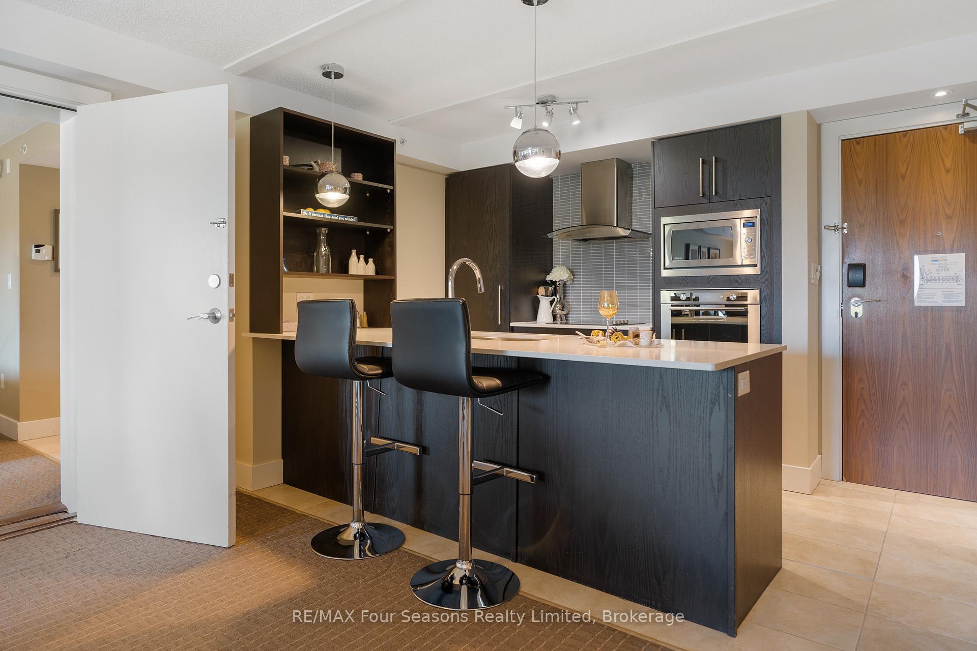 9 Harbour Street E 3109-3111, Collingwood — photo 5 of 5