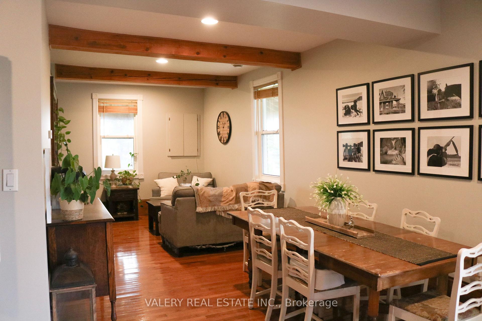 4295 Horseshoe Valley Road W, Springwater — photo 3 of 5