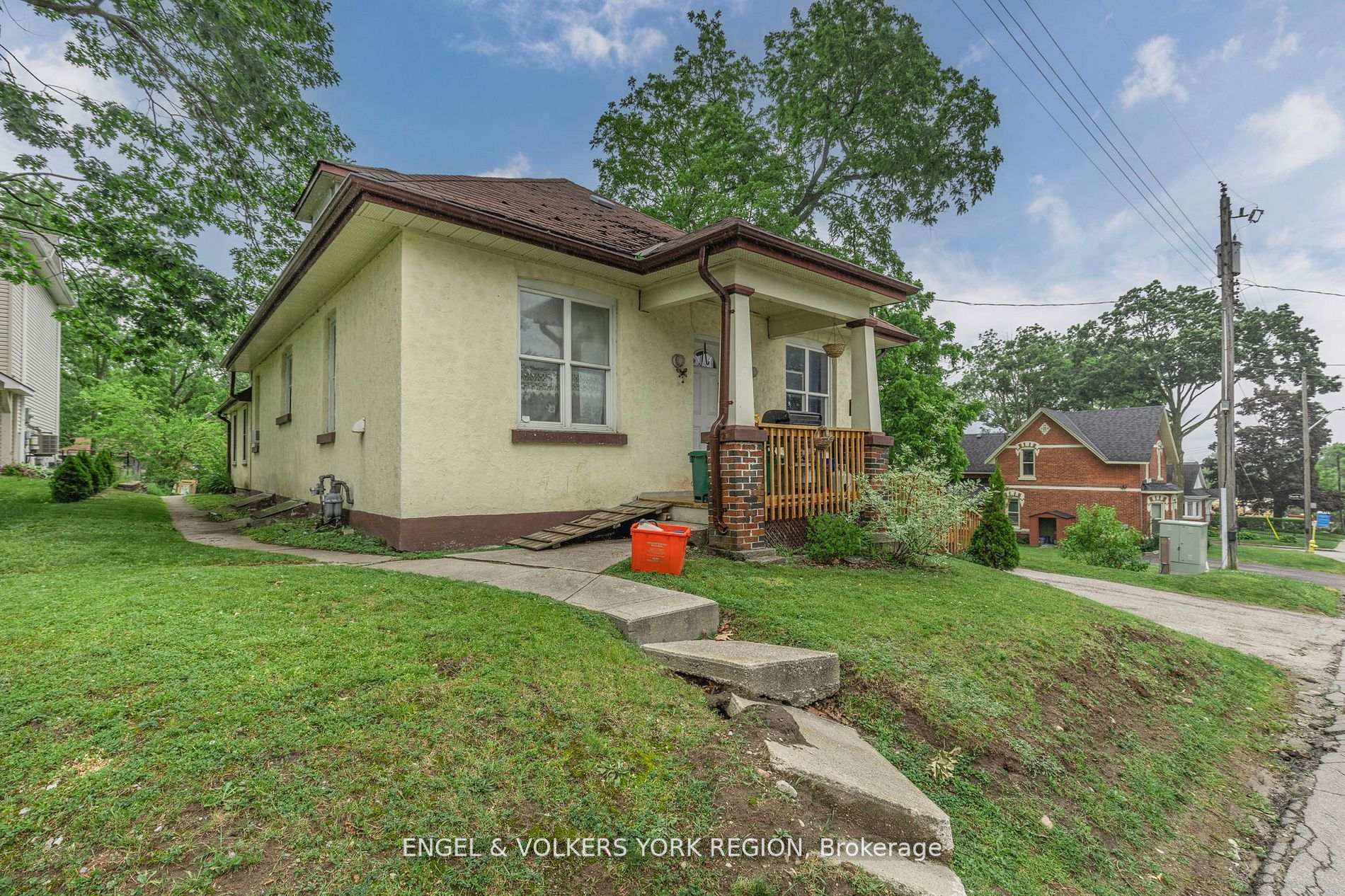 residential Property Image no.1