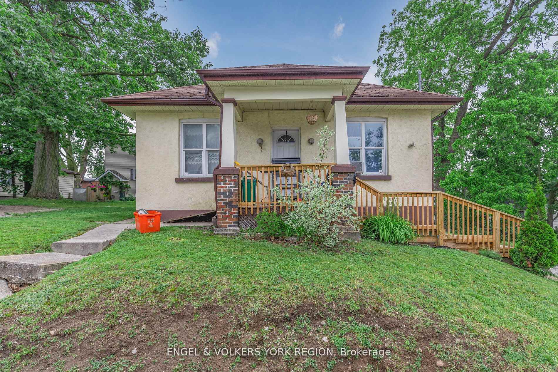 residential Property Image no.1