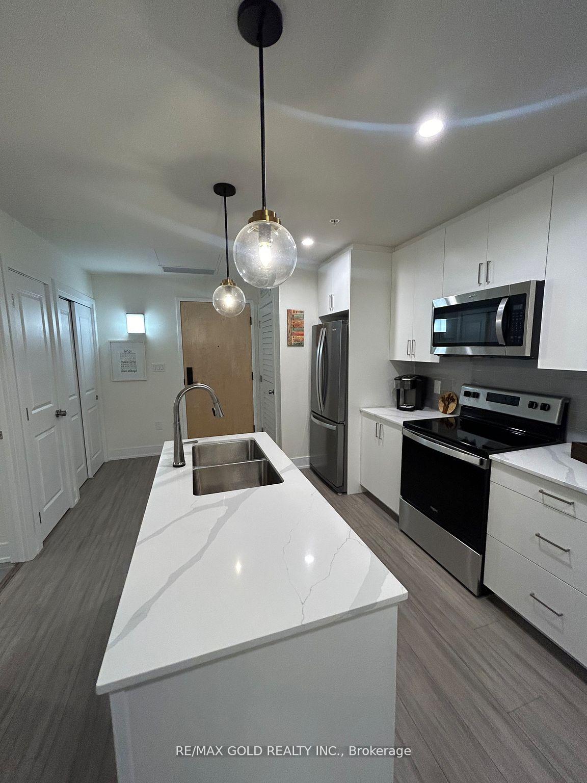 121 Mary Street 403, Clearview — photo 4 of 5