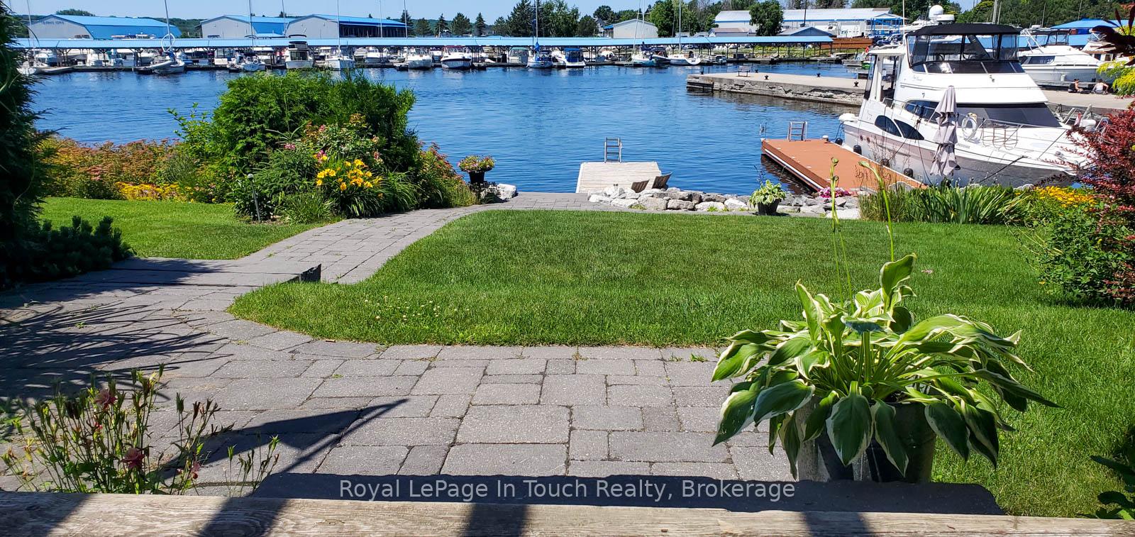 102 Wycliffe Cove N/A, Tay — photo 2 of 5