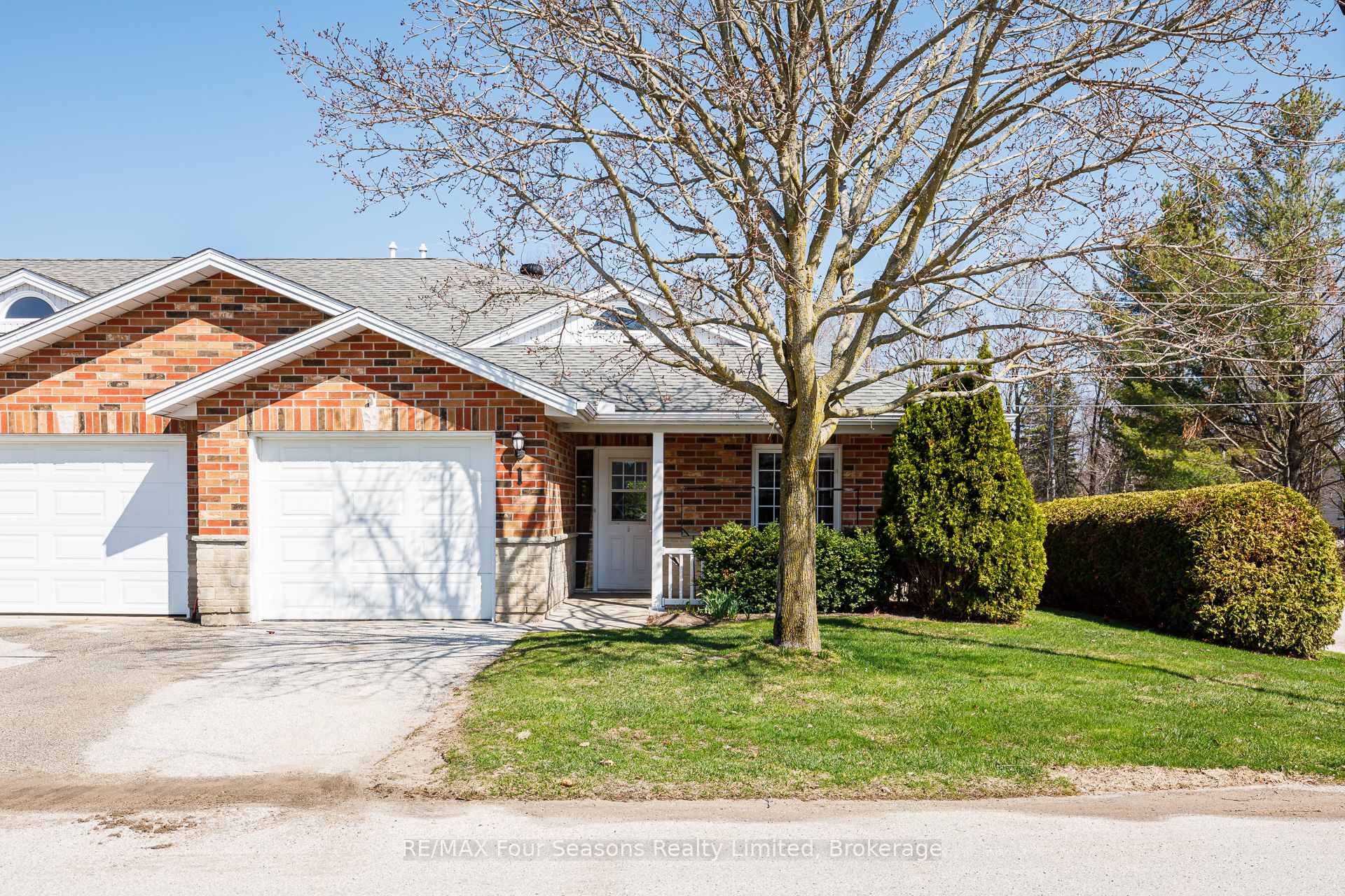 275 Huron Street 1, Clearview, ON L0M 1S0 — Clearview, Ontario