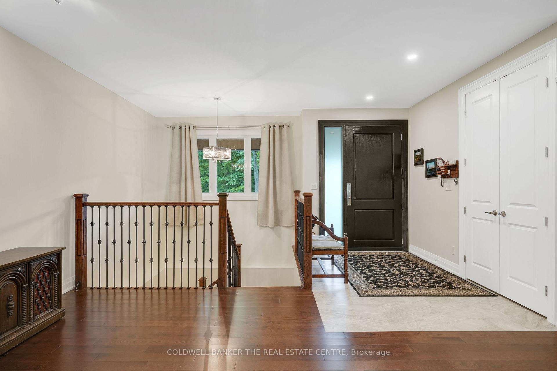 34 Oakwood Avenue, Tiny — photo 4 of 5