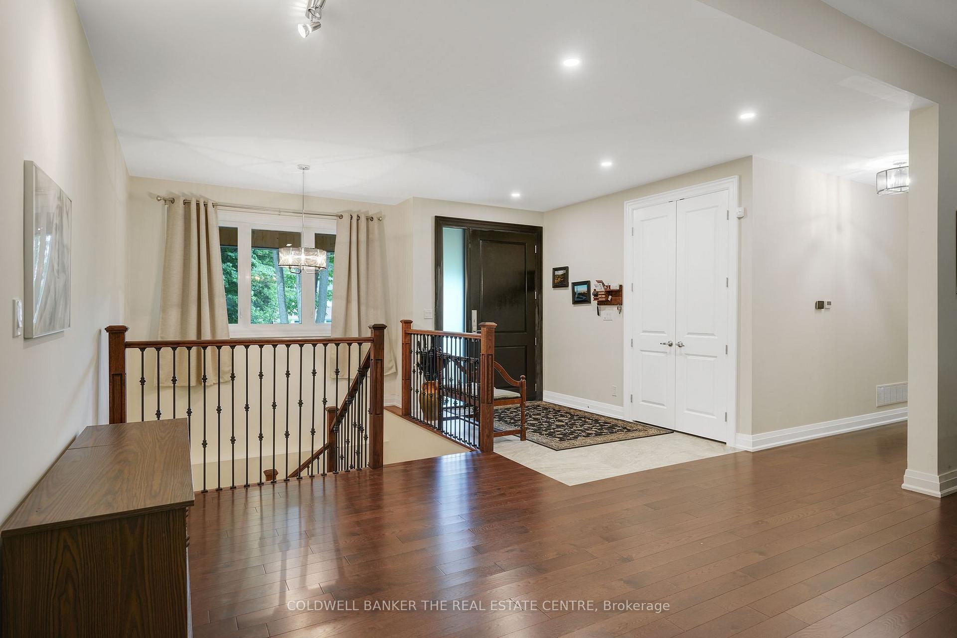 34 Oakwood Avenue, Tiny — photo 5 of 5