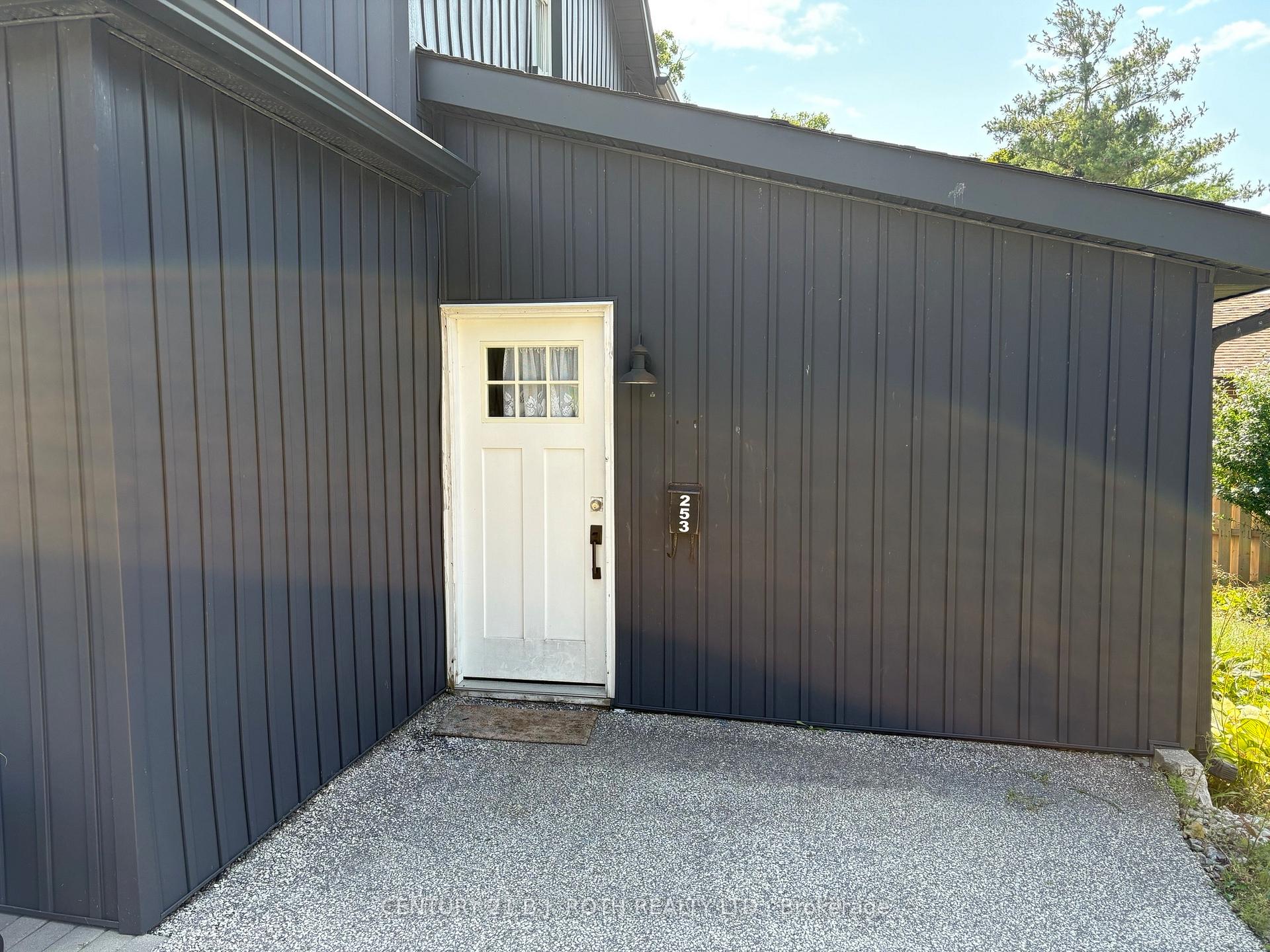 residential Property Image no.1