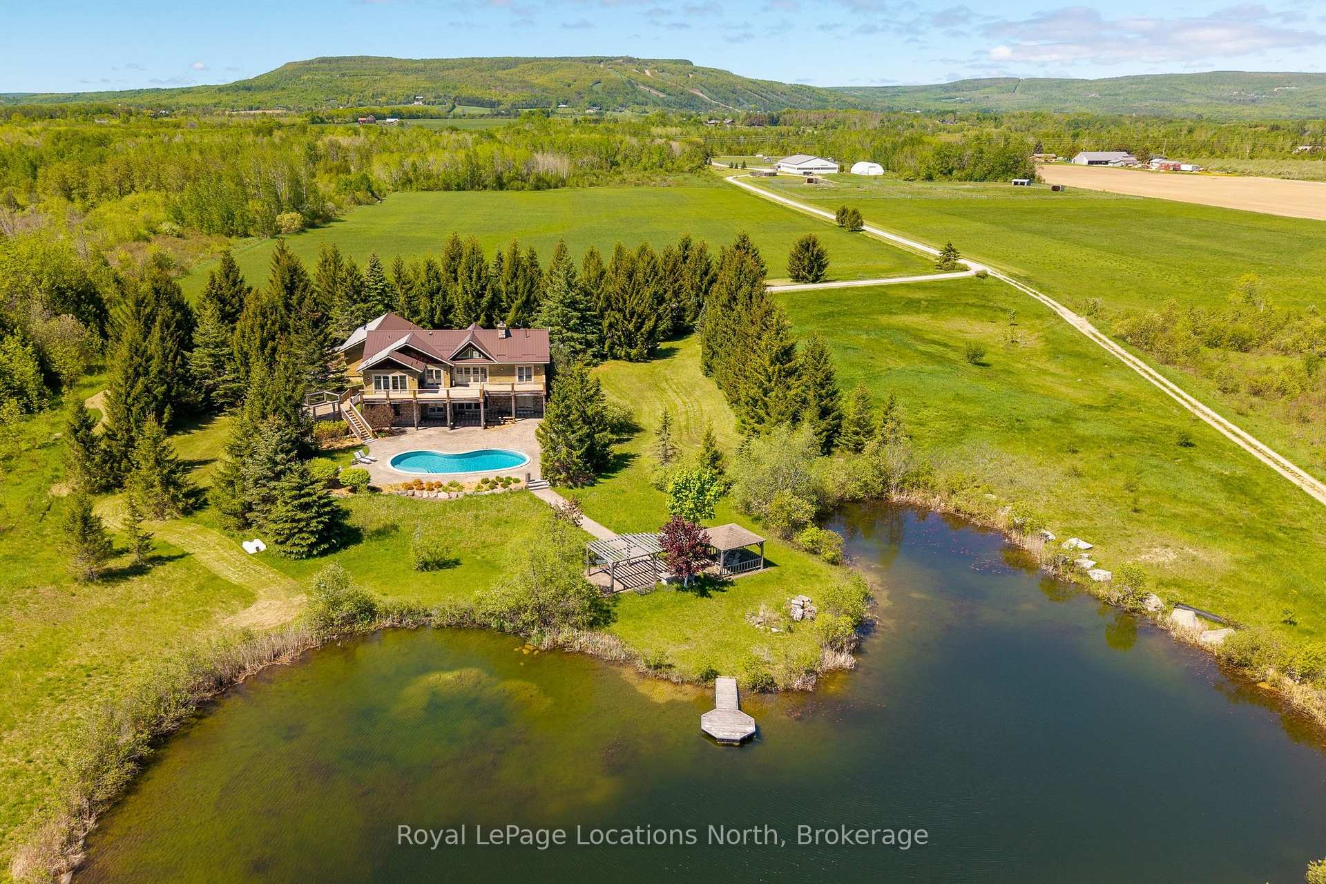 2623 Con 10 N Nottawasaga Side Road N, Clearview, ON L9Y 3Y9 — Clearview, Ontario