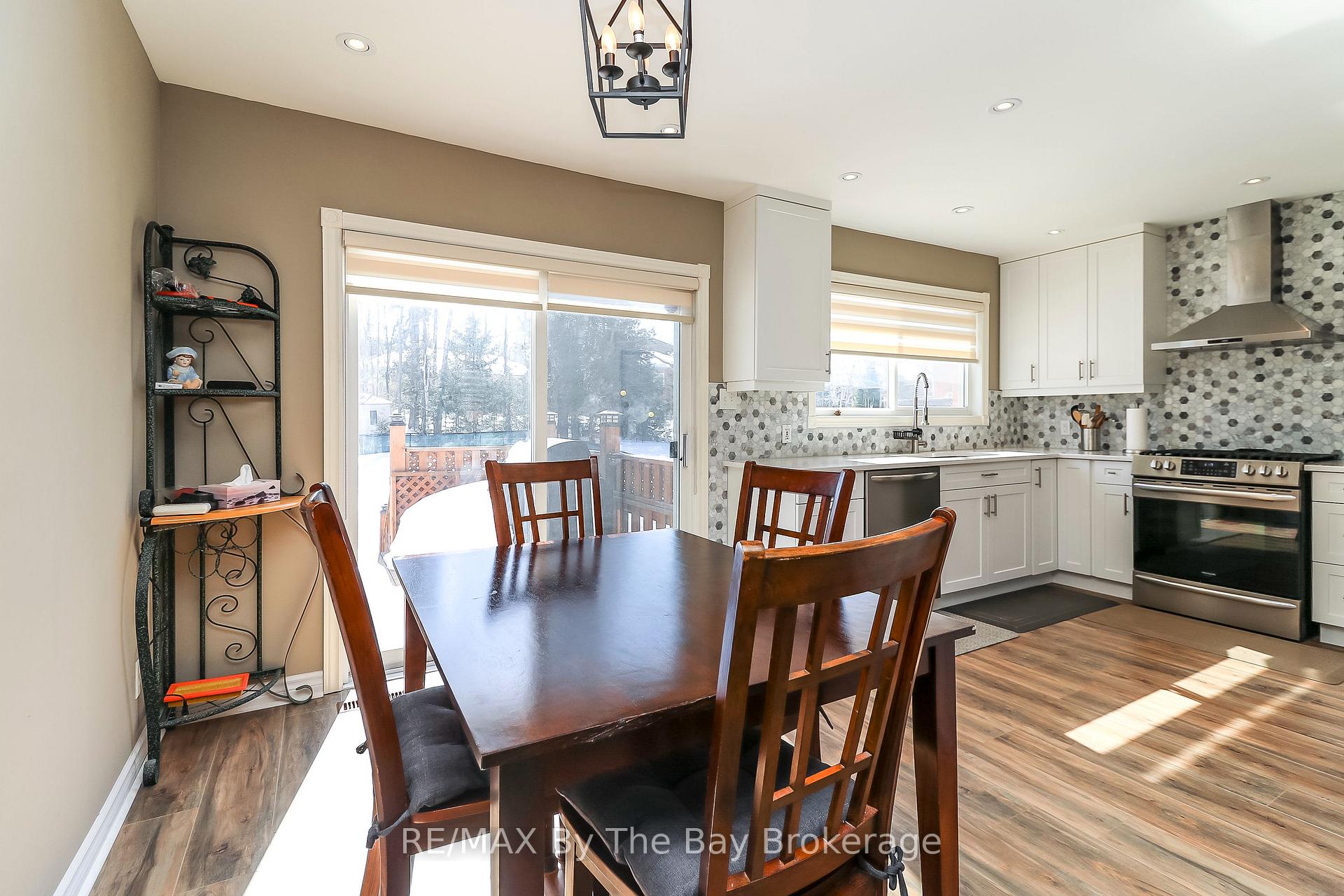 437 Ramblewood Drive, Wasaga Beach — photo 4 of 5
