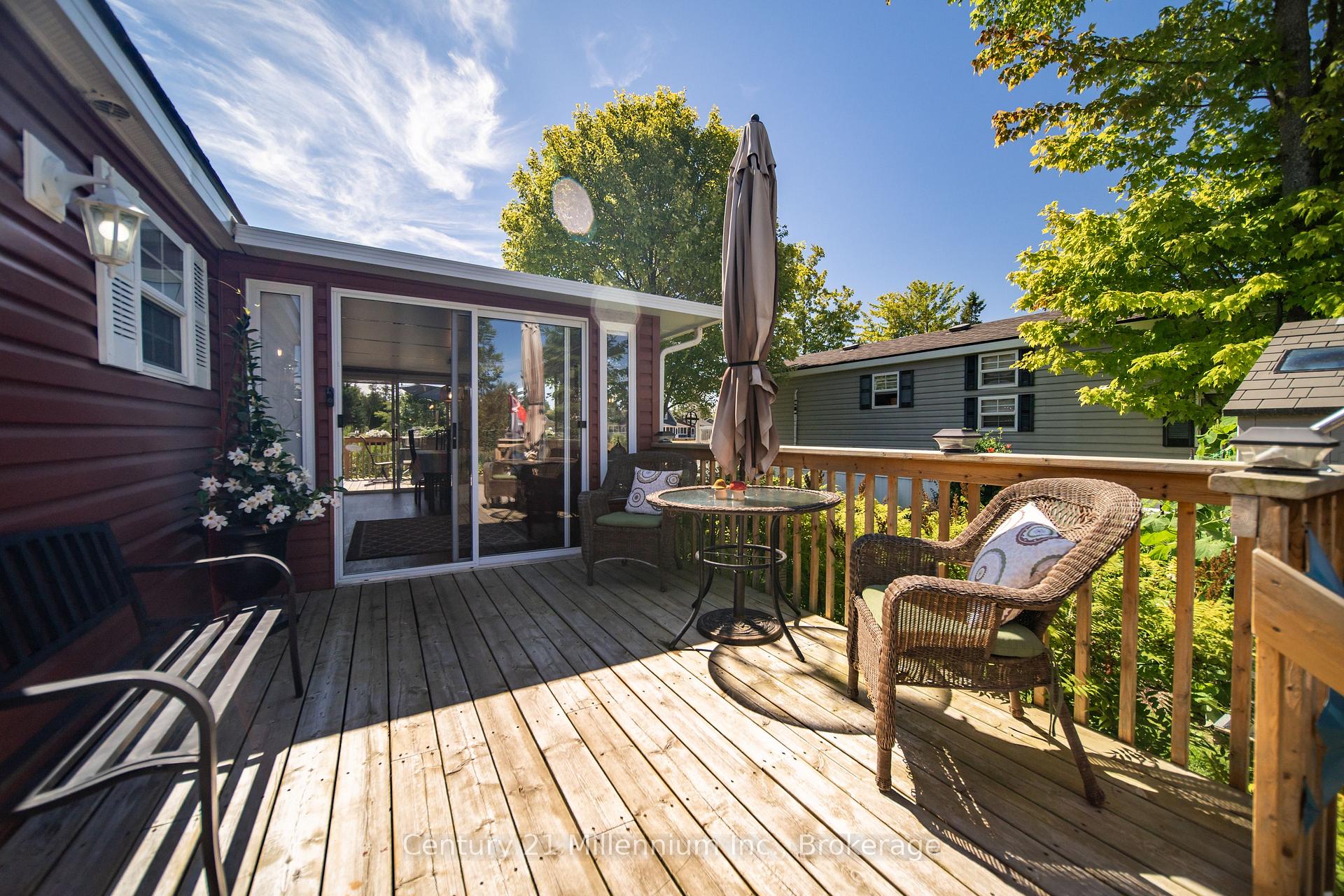 19 White Pines Trail, Wasaga Beach — photo 4 of 5