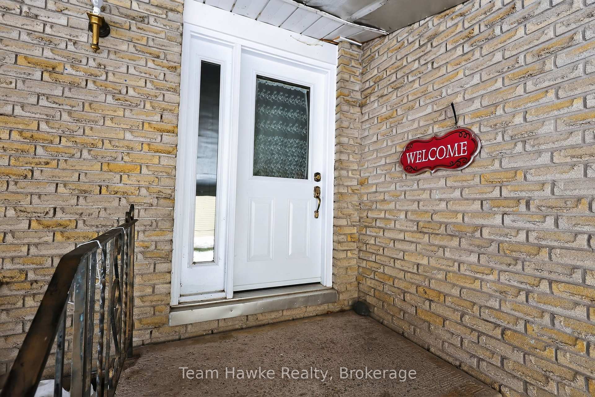 575 Simcoe Avenue, Tay — photo 3 of 5