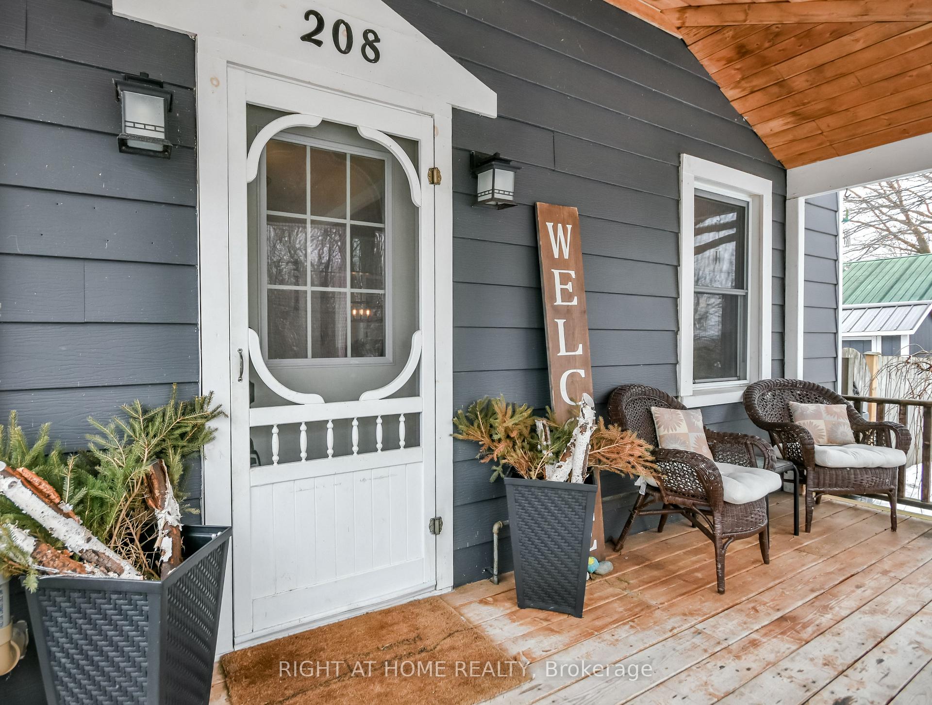 208 Cherry Street, Tay — photo 2 of 5