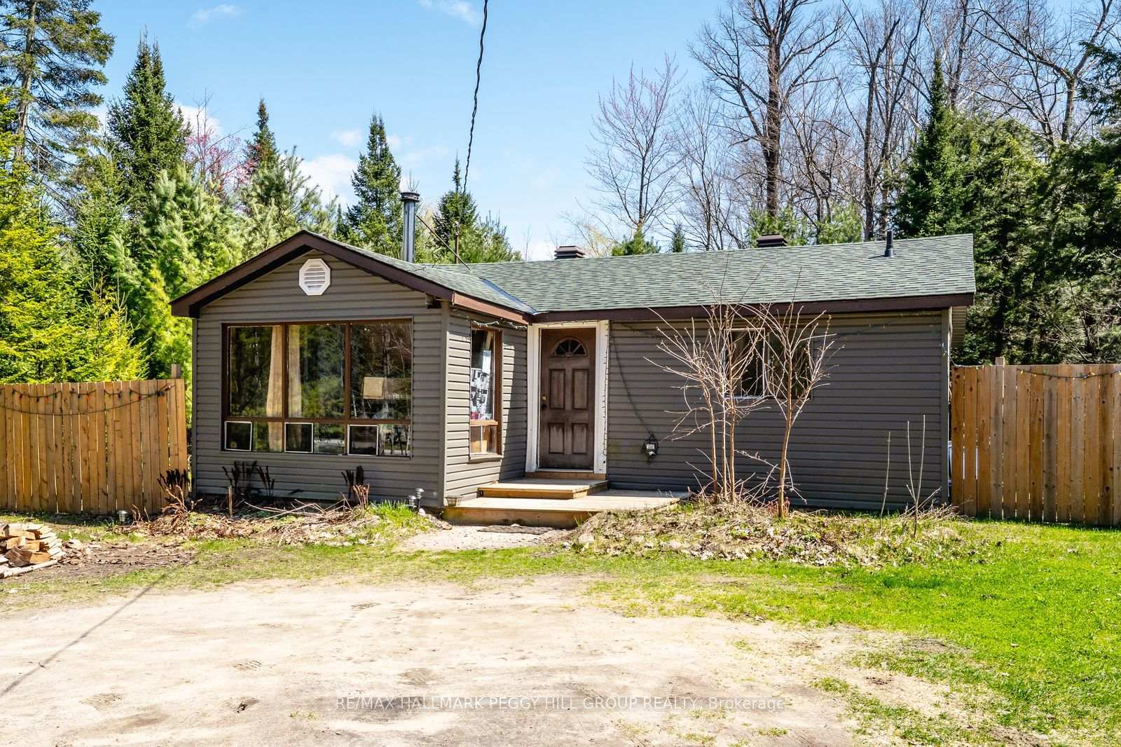138 Moreau Parkway, Tiny, ON L9M 0H3 — Tiny, Ontario