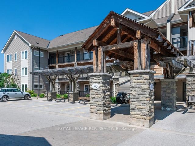 3 Brandy Lane Drive 302, Collingwood, ON L9Y 0X4 — Collingwood, Ontario
