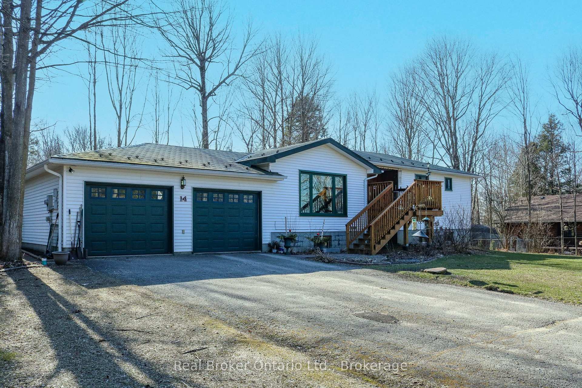 14 Seneca Crescent, Tiny — photo 3 of 5