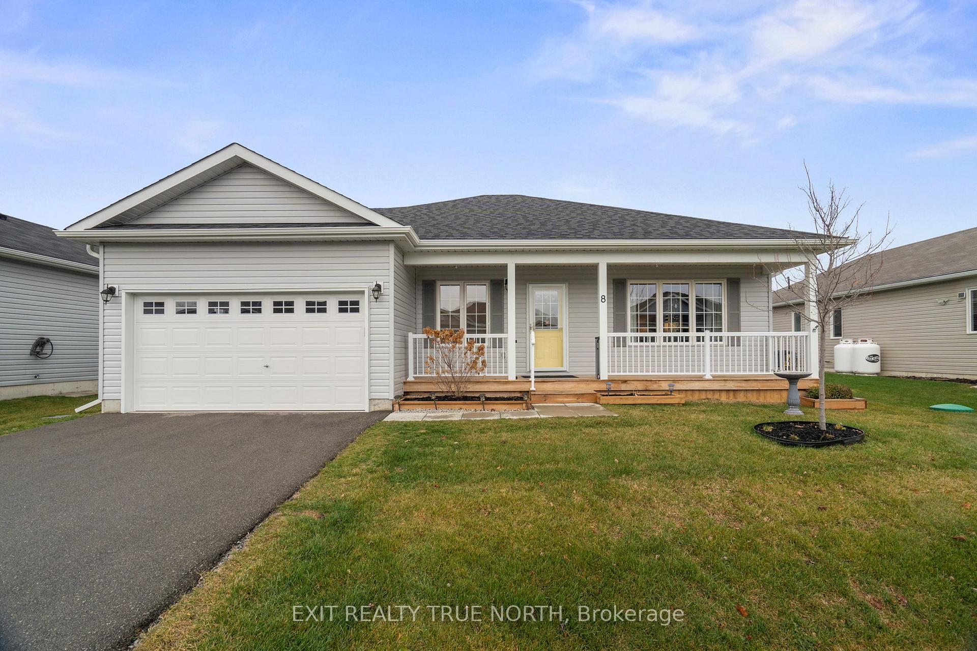 8 Sinclair Crescent, Ramara, ON L3V 8J9 — Ramara, Ontario