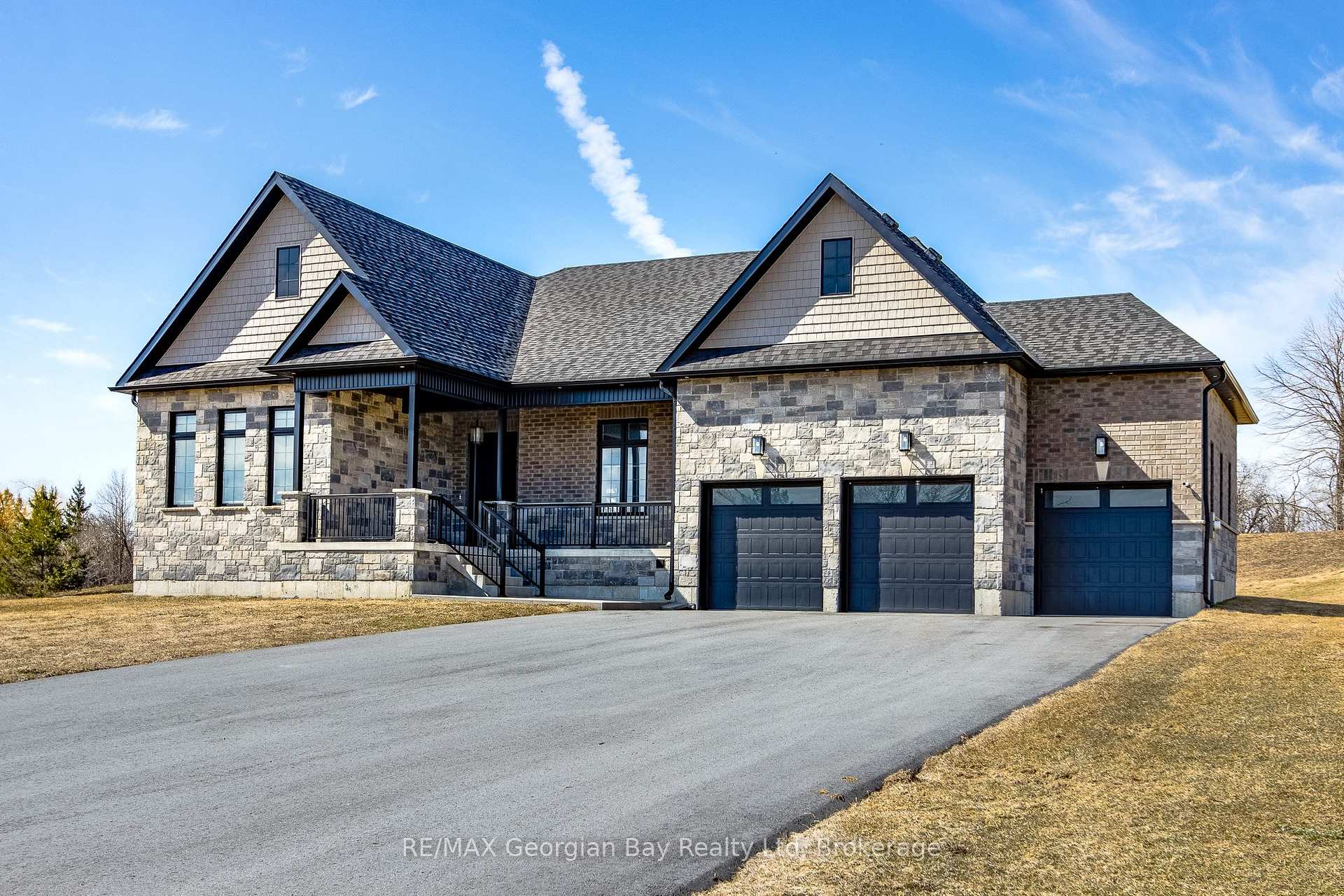6 Caldwell Drive, Oro-Medonte, ON L0L 2L0 — Oro-Medonte, Ontario