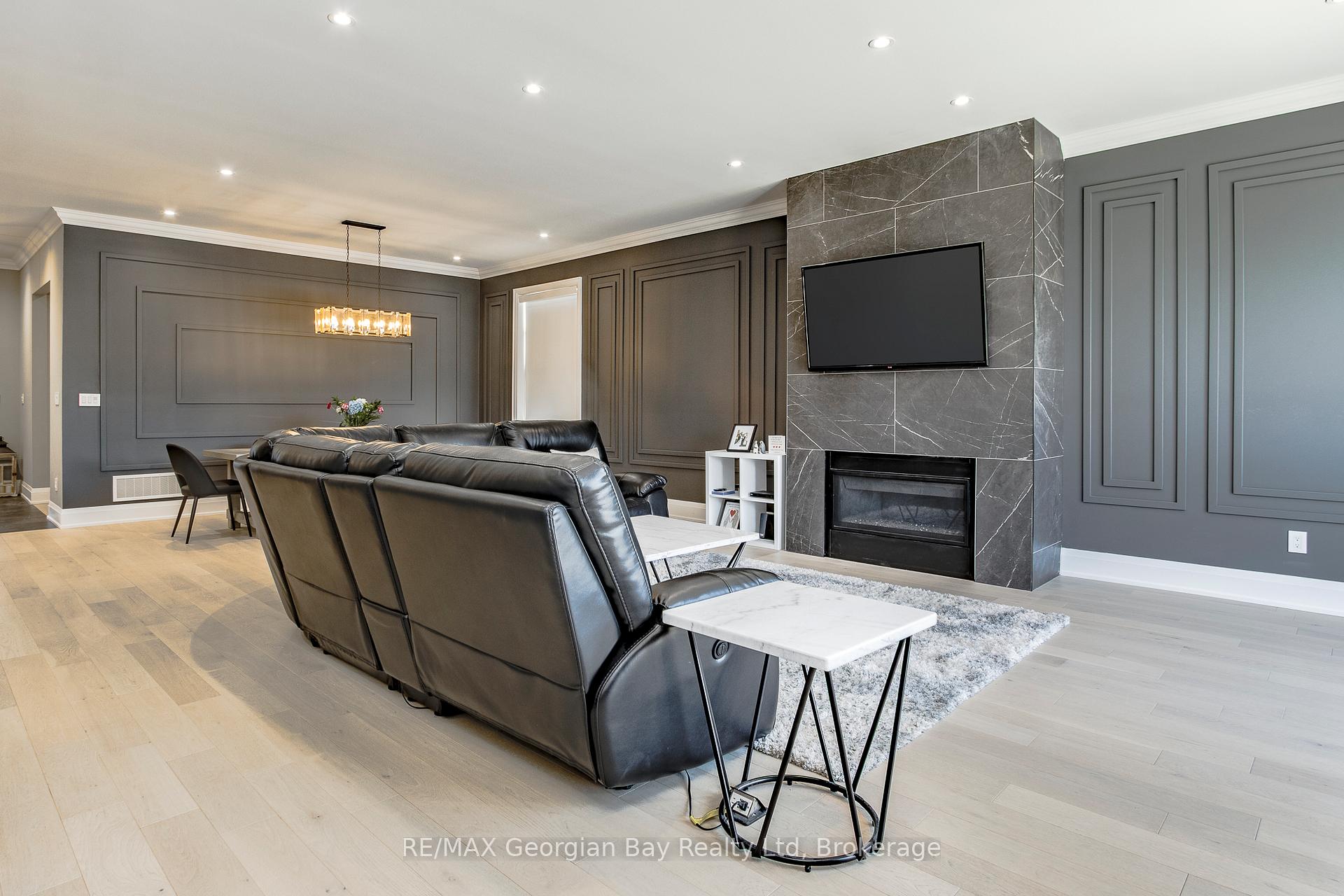6 Caldwell Drive, Oro-Medonte — photo 4 of 5