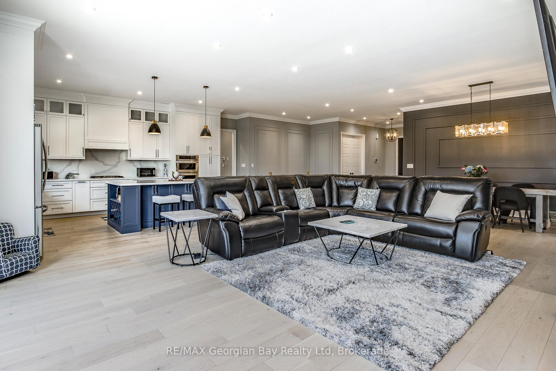 6 Caldwell Drive, Oro-Medonte — photo 5 of 5