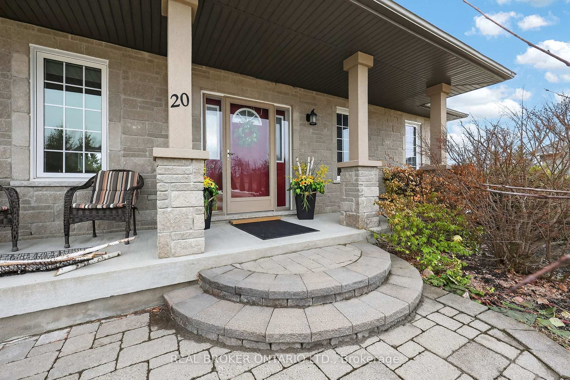 20 Basswood Circle, Oro-Medonte — photo 5 of 5