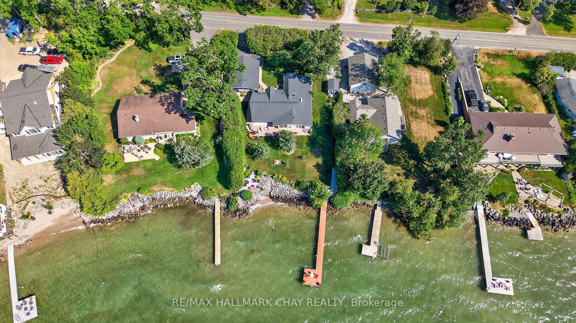 7 Lakeshore Road E, Oro-Medonte — photo 2 of 5