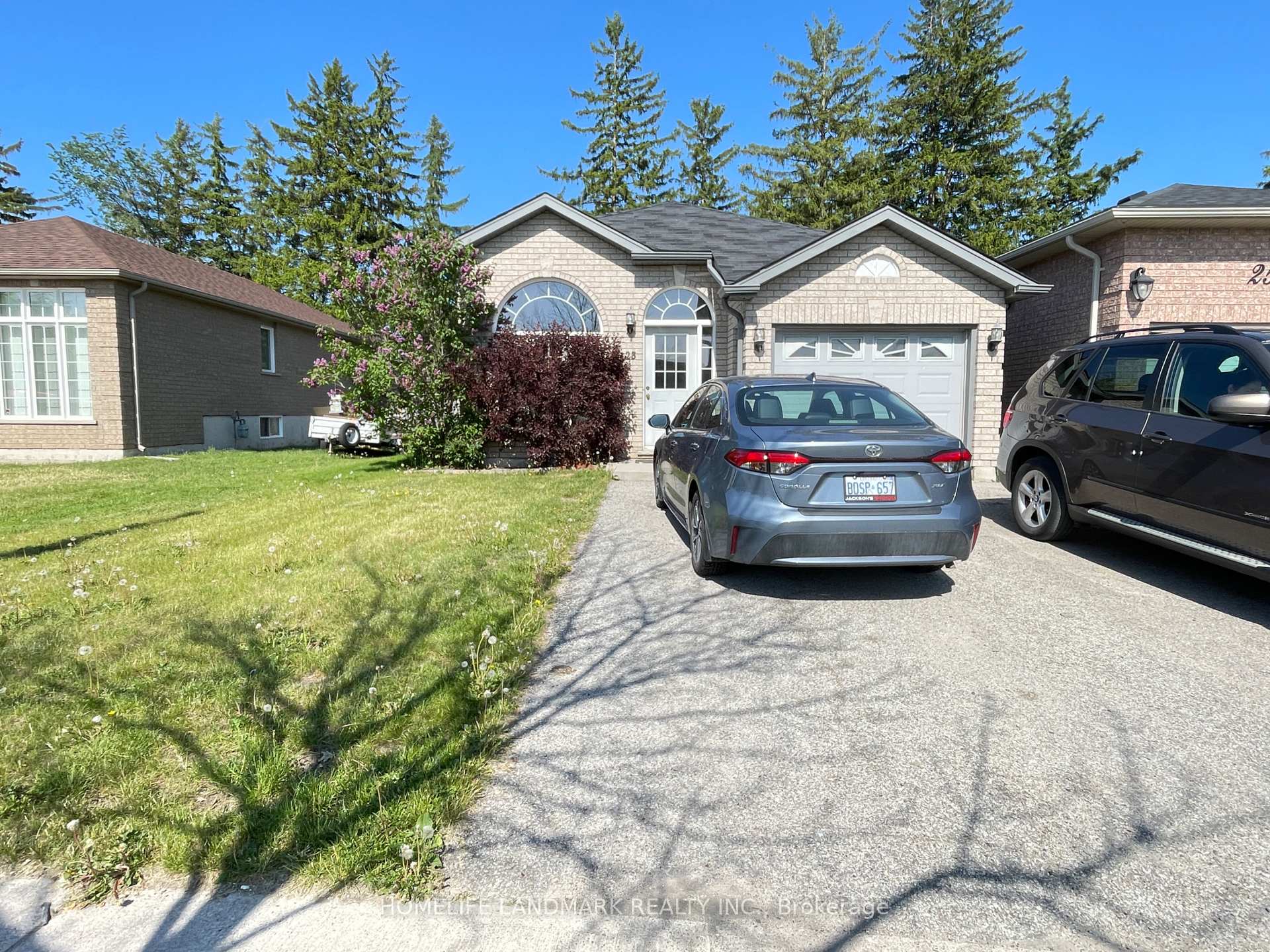 23 Loon Avenue Lower, Barrie, ON L4N 8W6