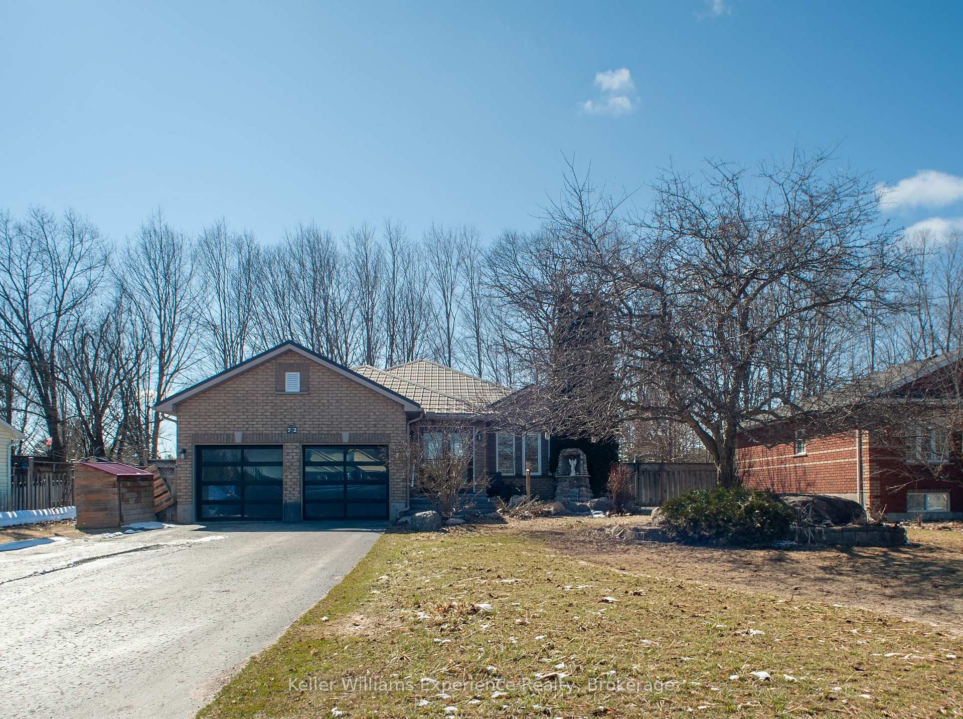 72 Oxley Drive Lower Level, Penetanguishene, ON L9M 1W4