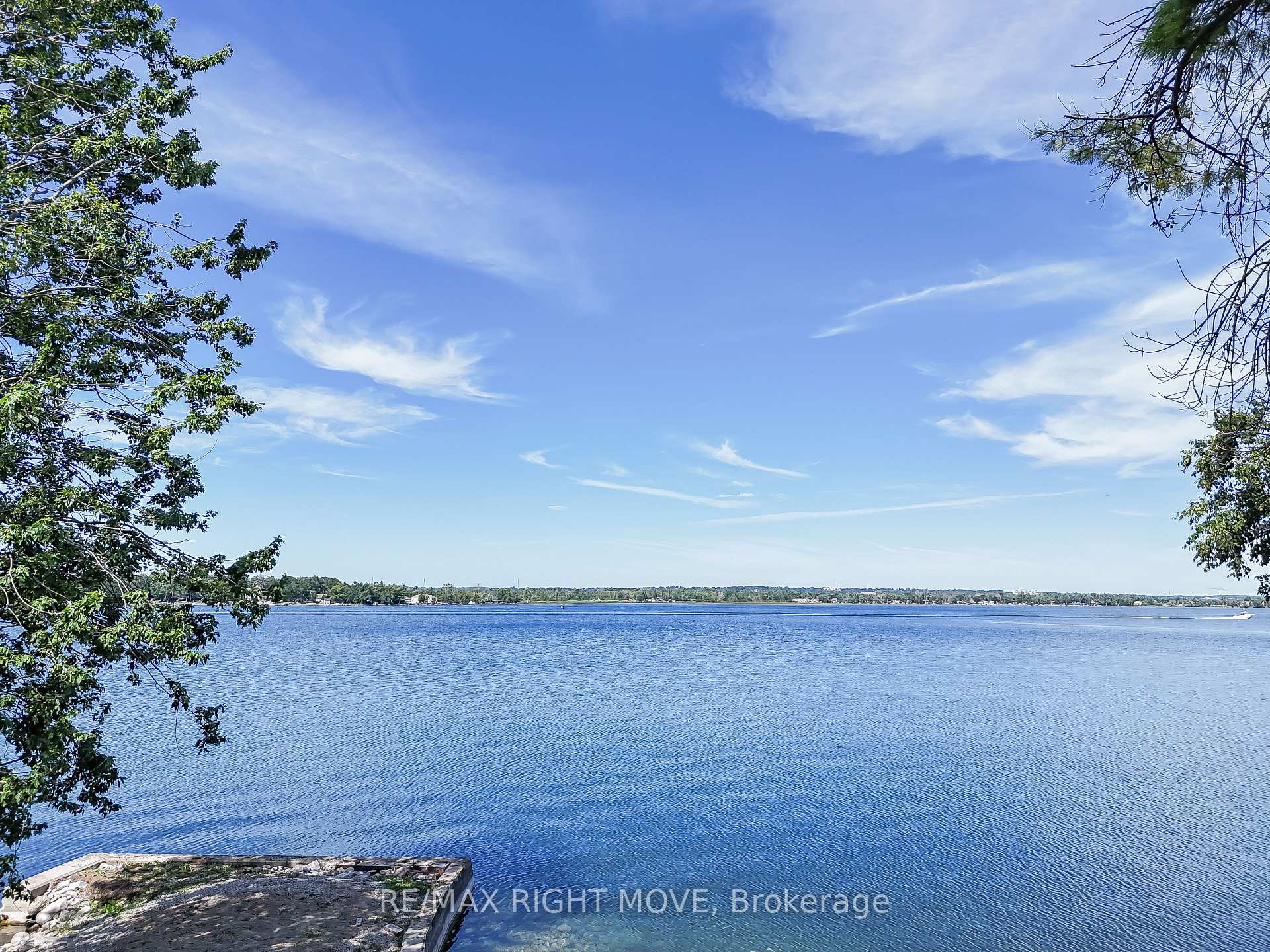 135 Creighton Street S, Ramara — photo 2 of 5