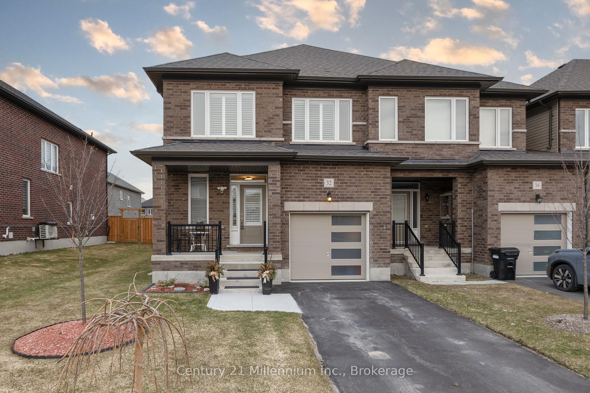 32 Autumn Drive, Wasaga Beach, ON L9Z 0K7 — Wasaga Beach, Ontario