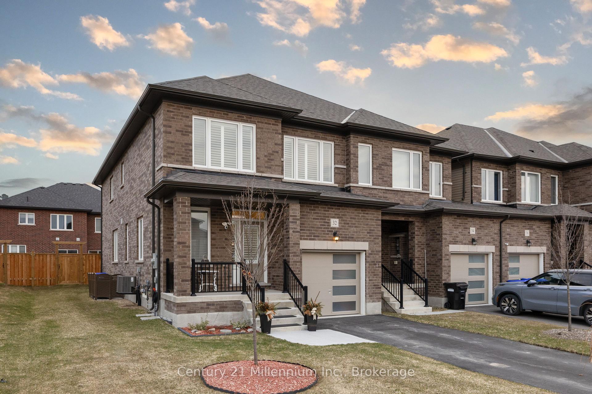 32 Autumn Drive, Wasaga Beach — photo 2 of 5