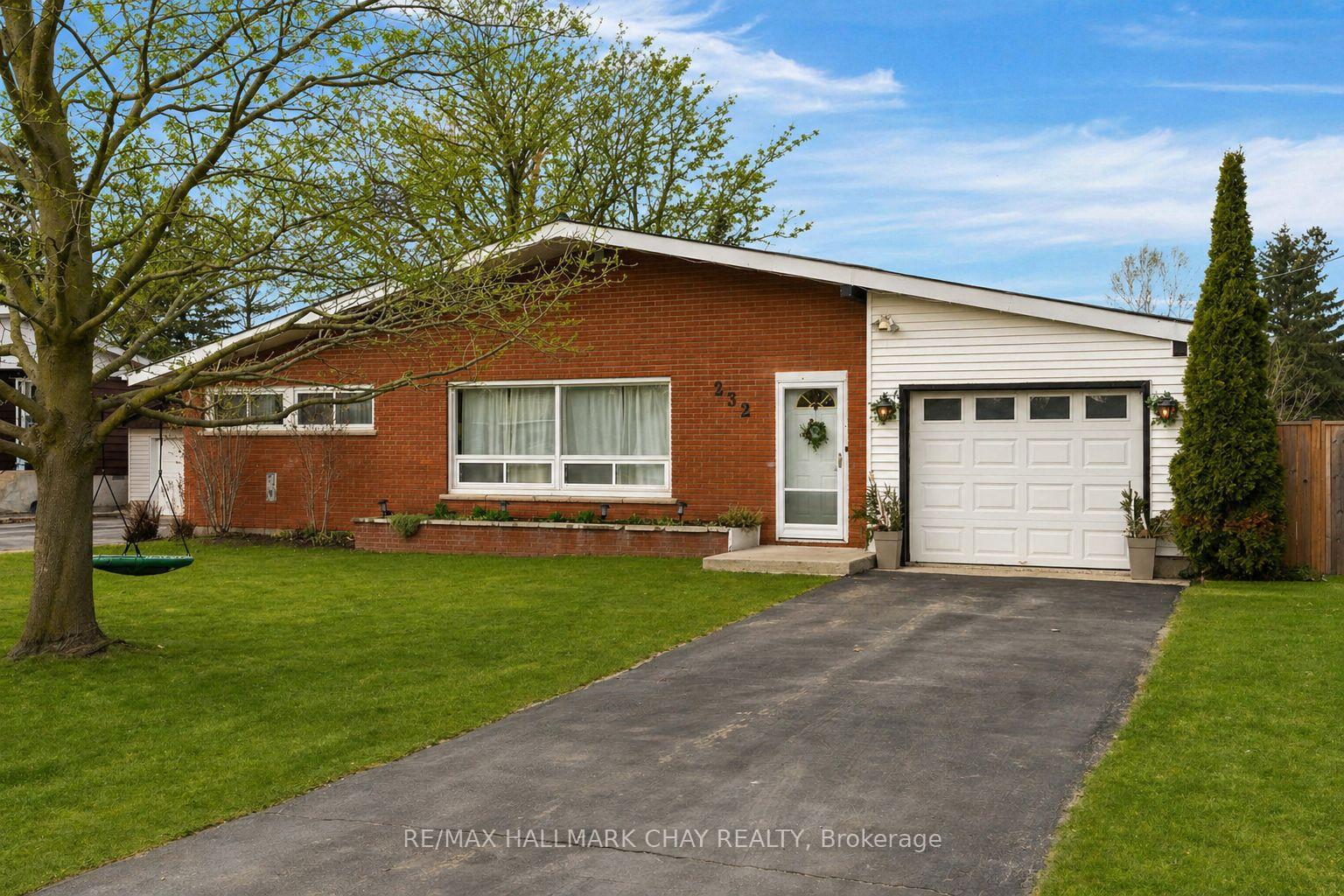 232 Superior Street, Clearview, ON L0M 1S0