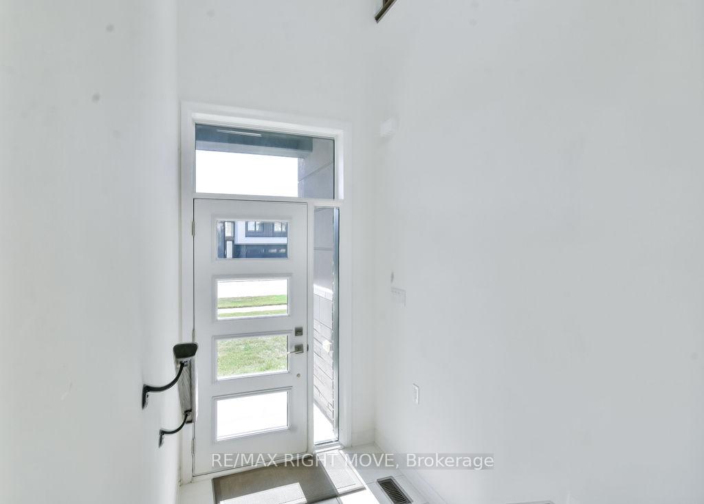 3721 Quayside Drive, Severn — photo 4 of 5